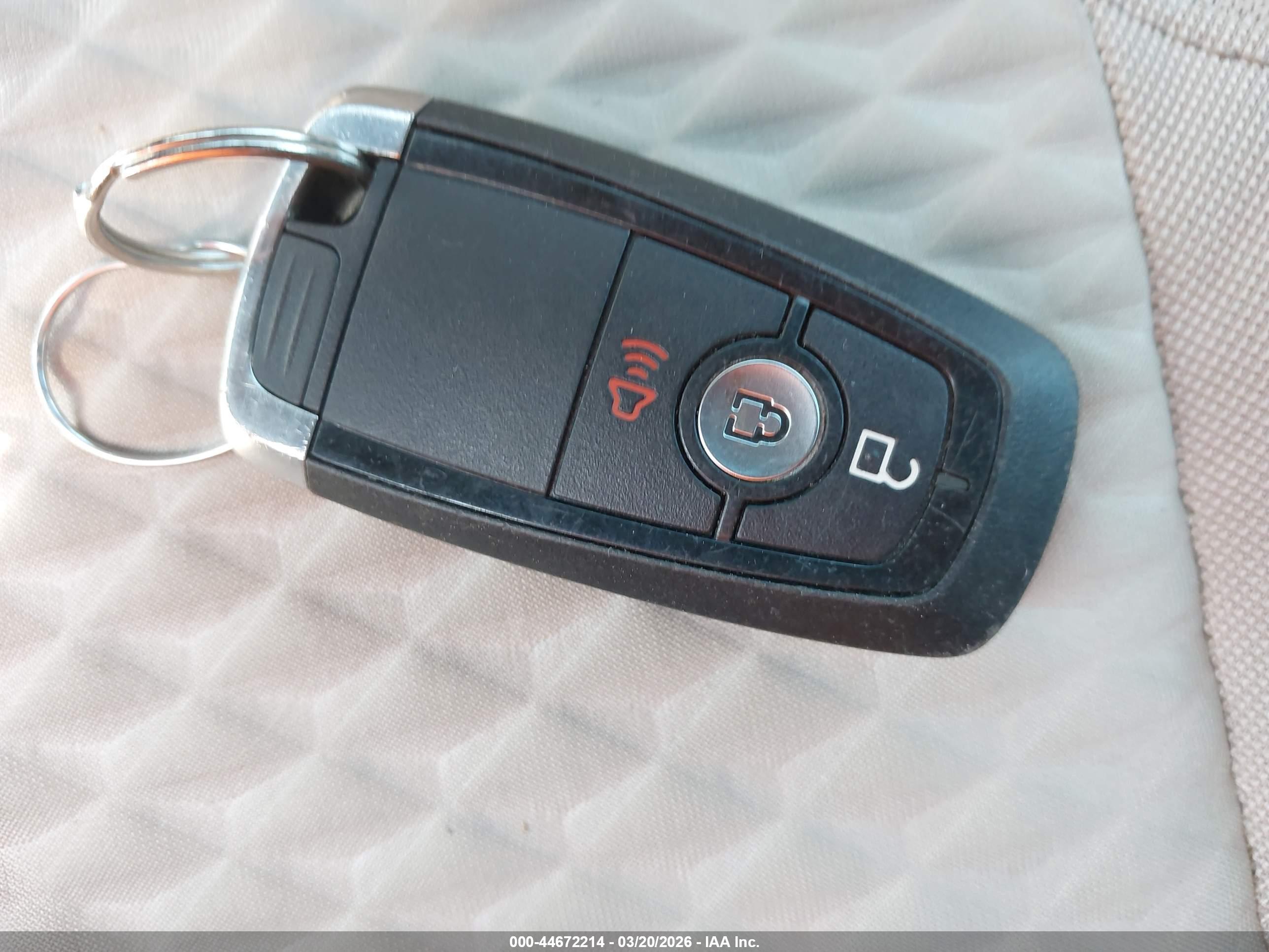 FORD ESCAPE image 11