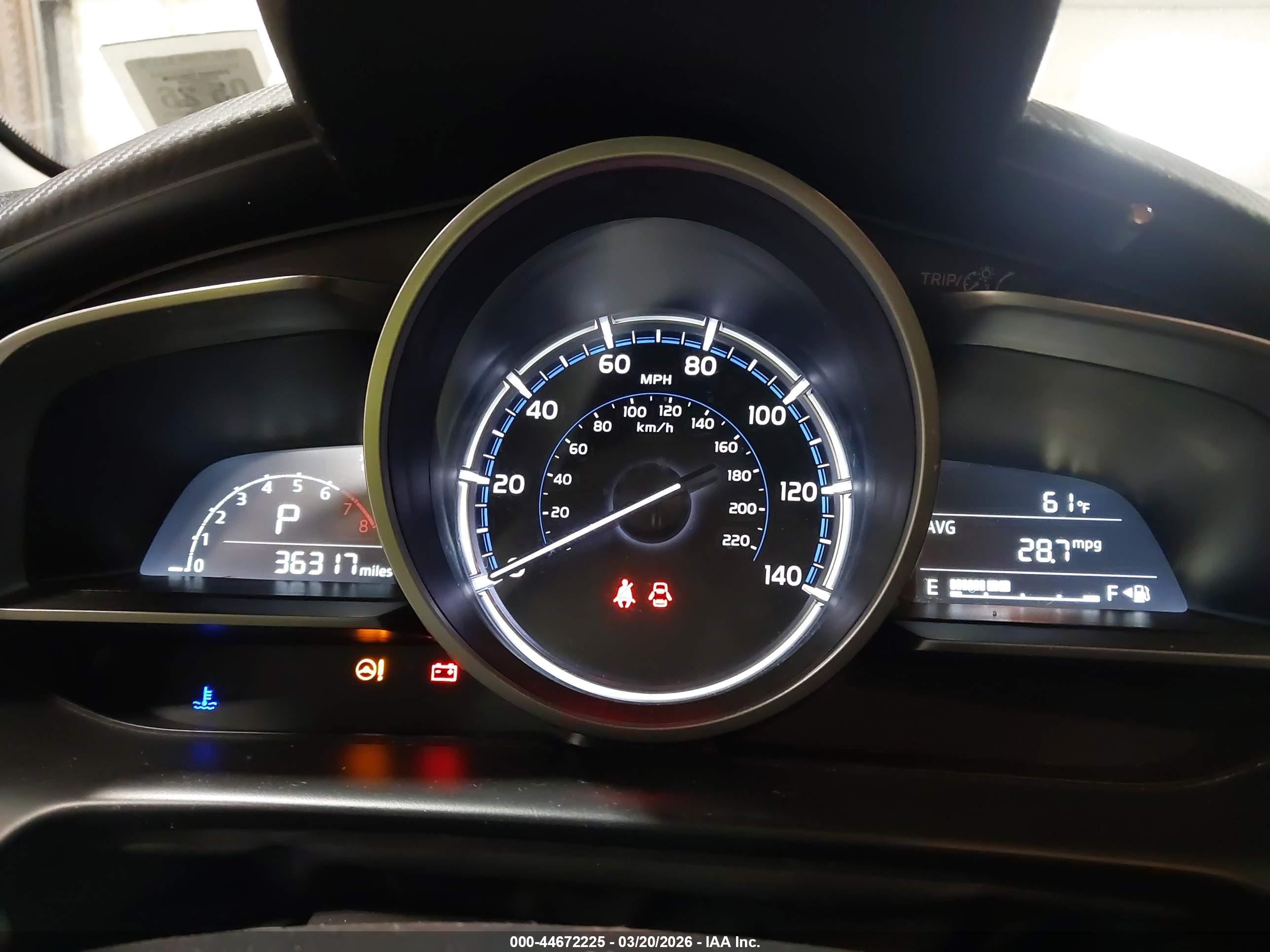TOYOTA YARIS image 7