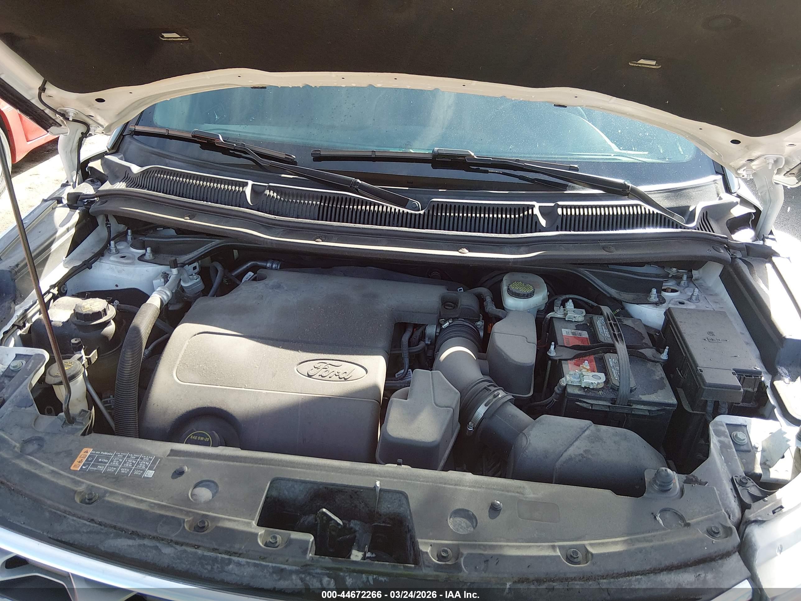 FORD EXPLORER image 10