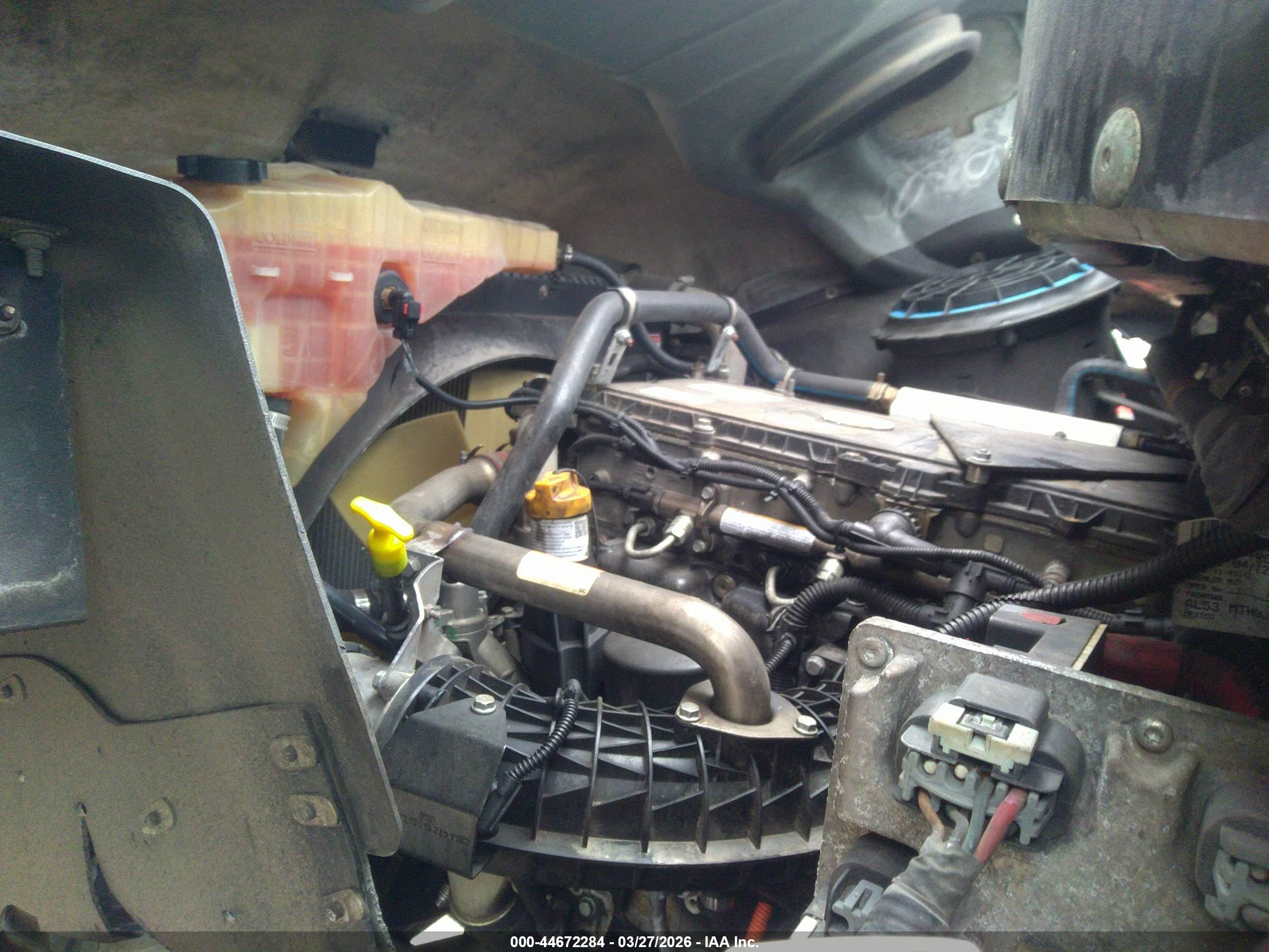 FREIGHTLINER 114SD image 10