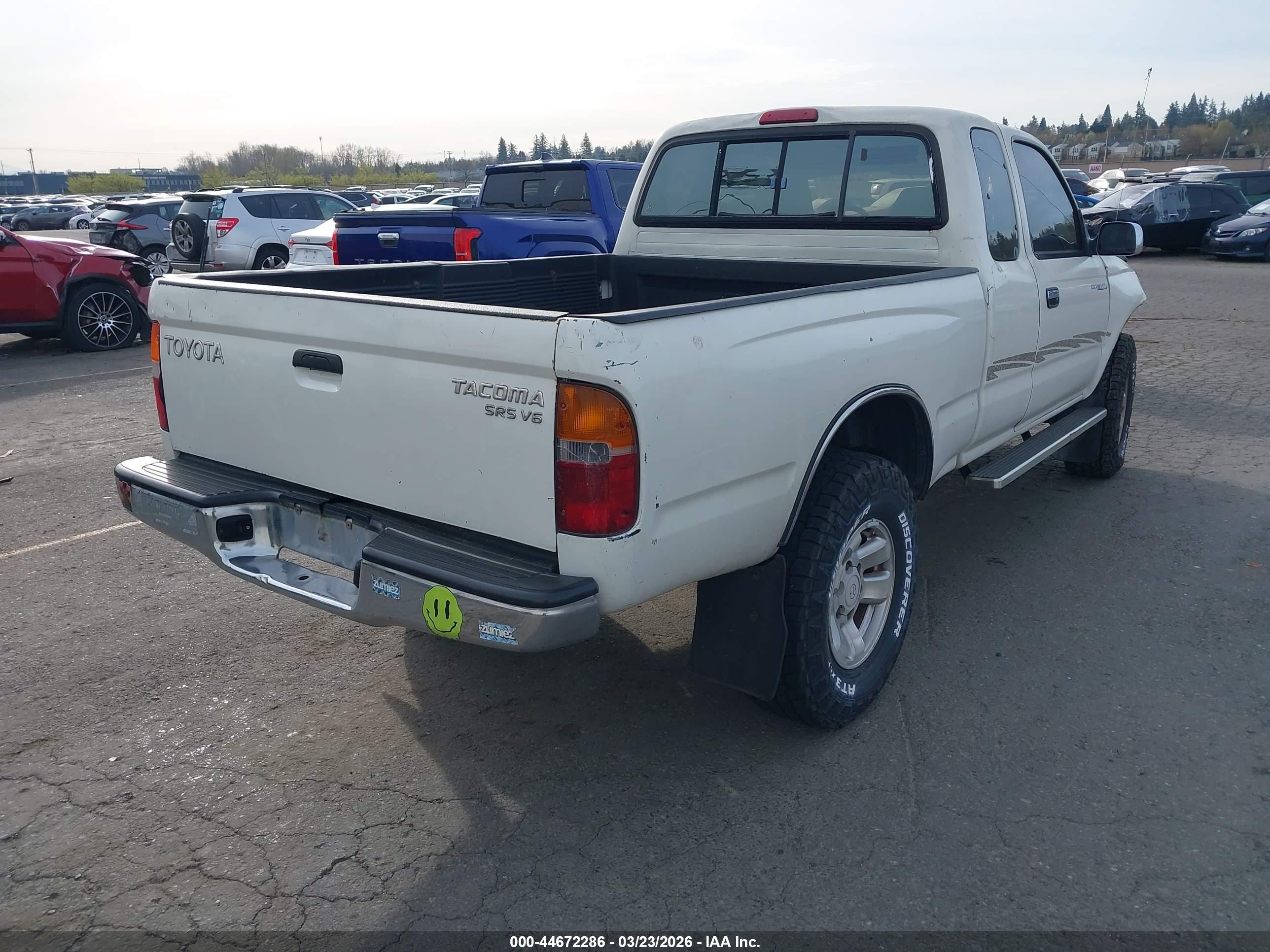TOYOTA TACOMA image 4