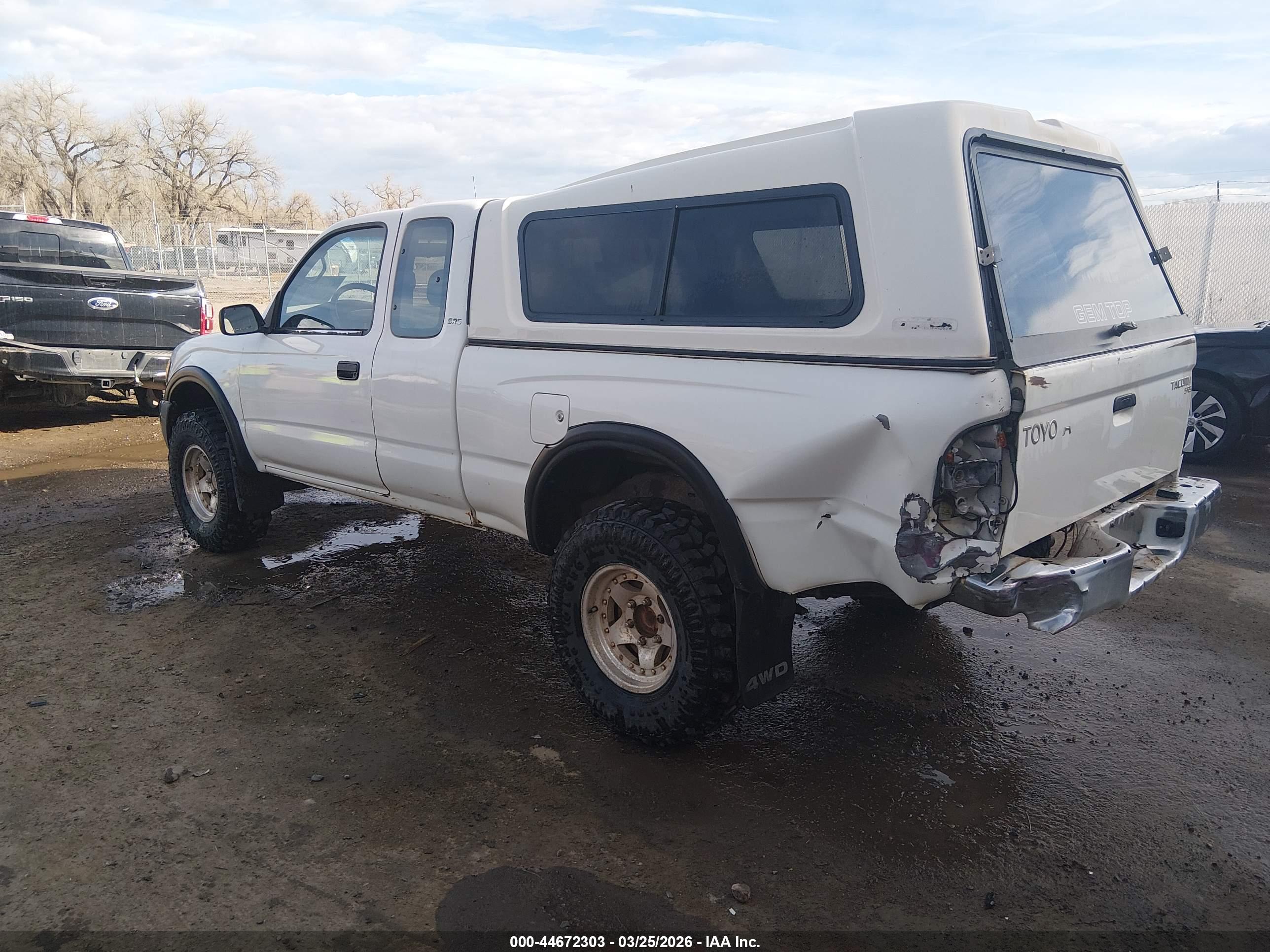 TOYOTA TACOMA image 3
