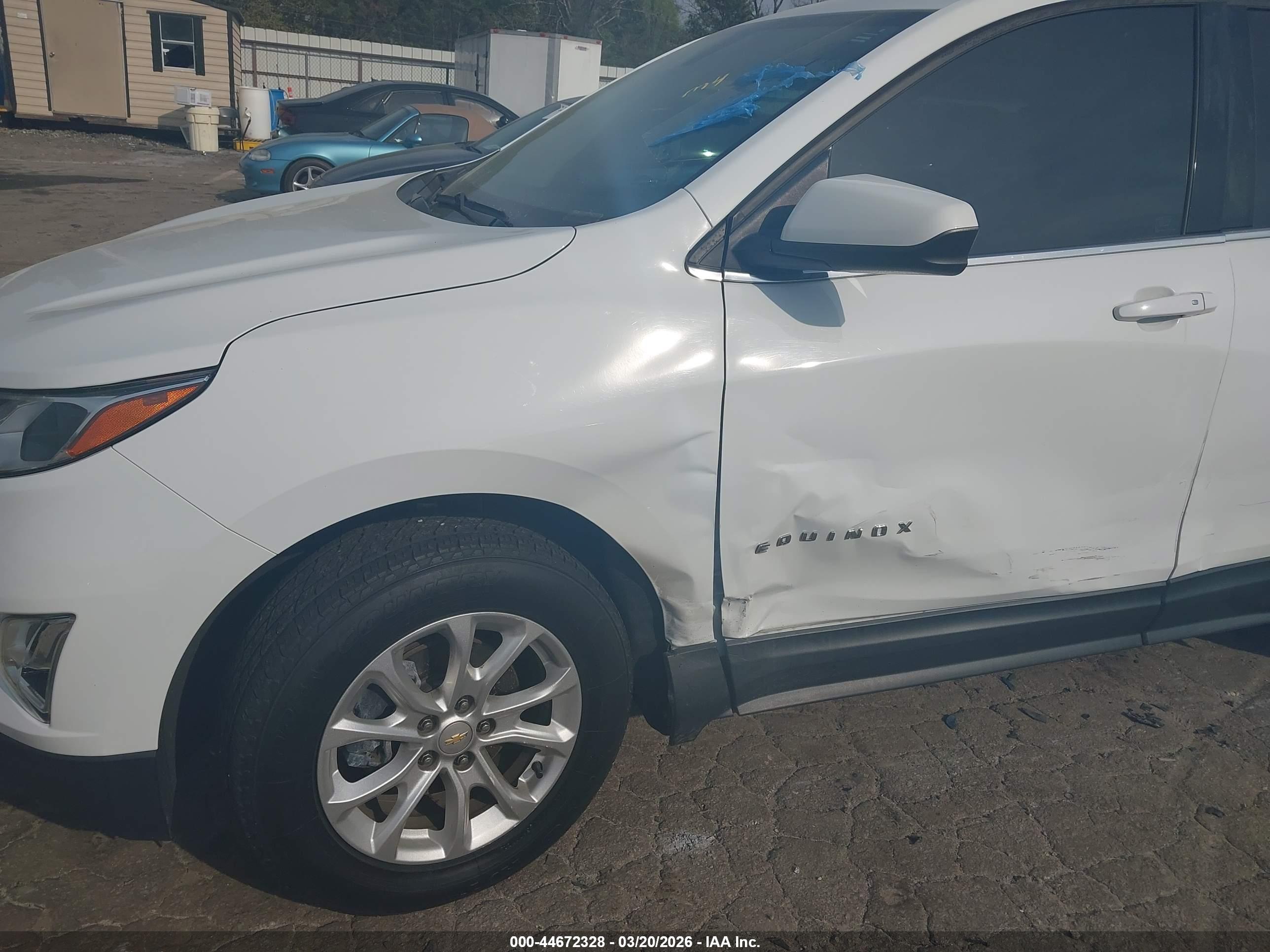 CHEVROLET EQUINOX image 6