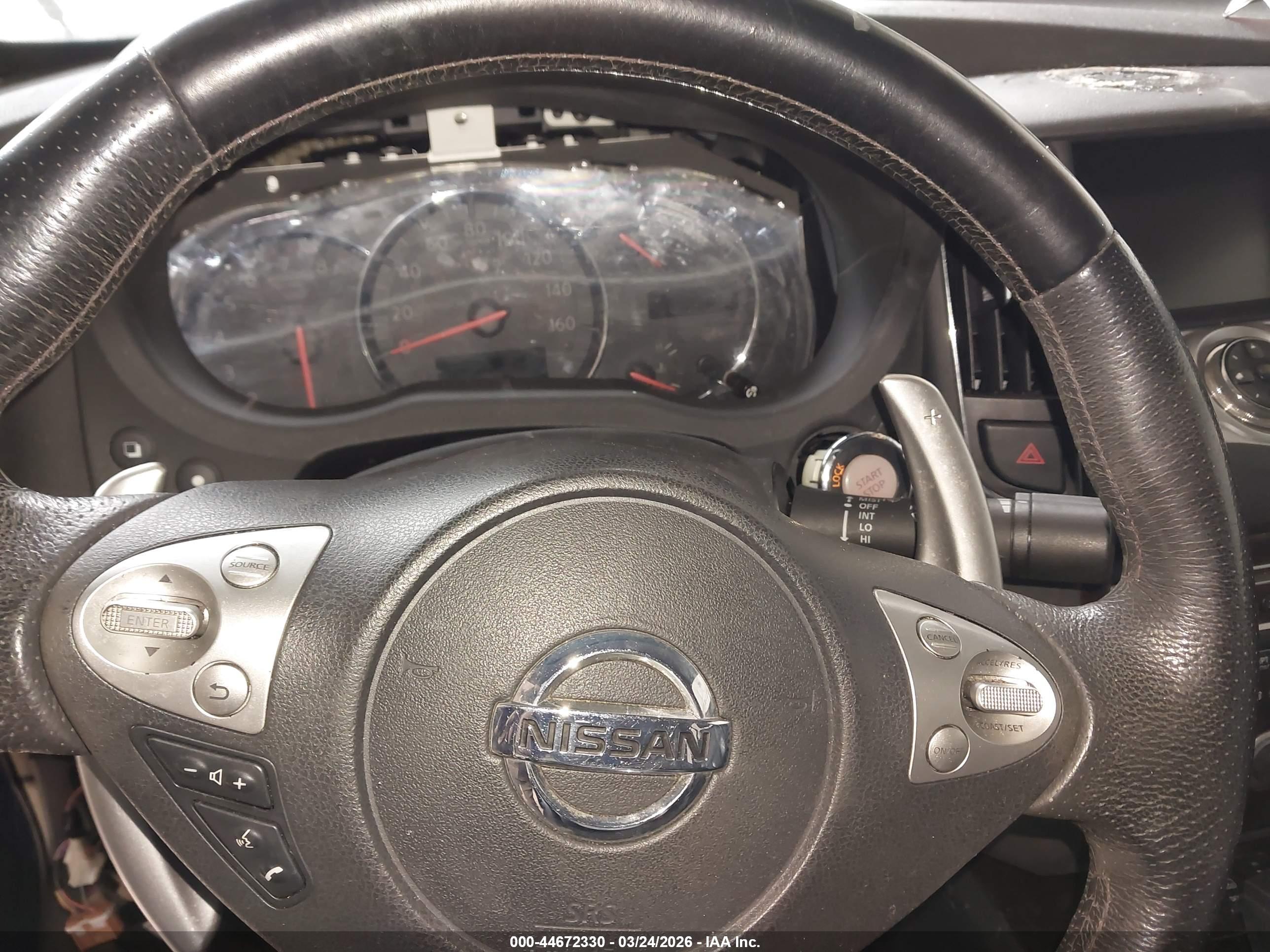 NISSAN MAXIMA image 7