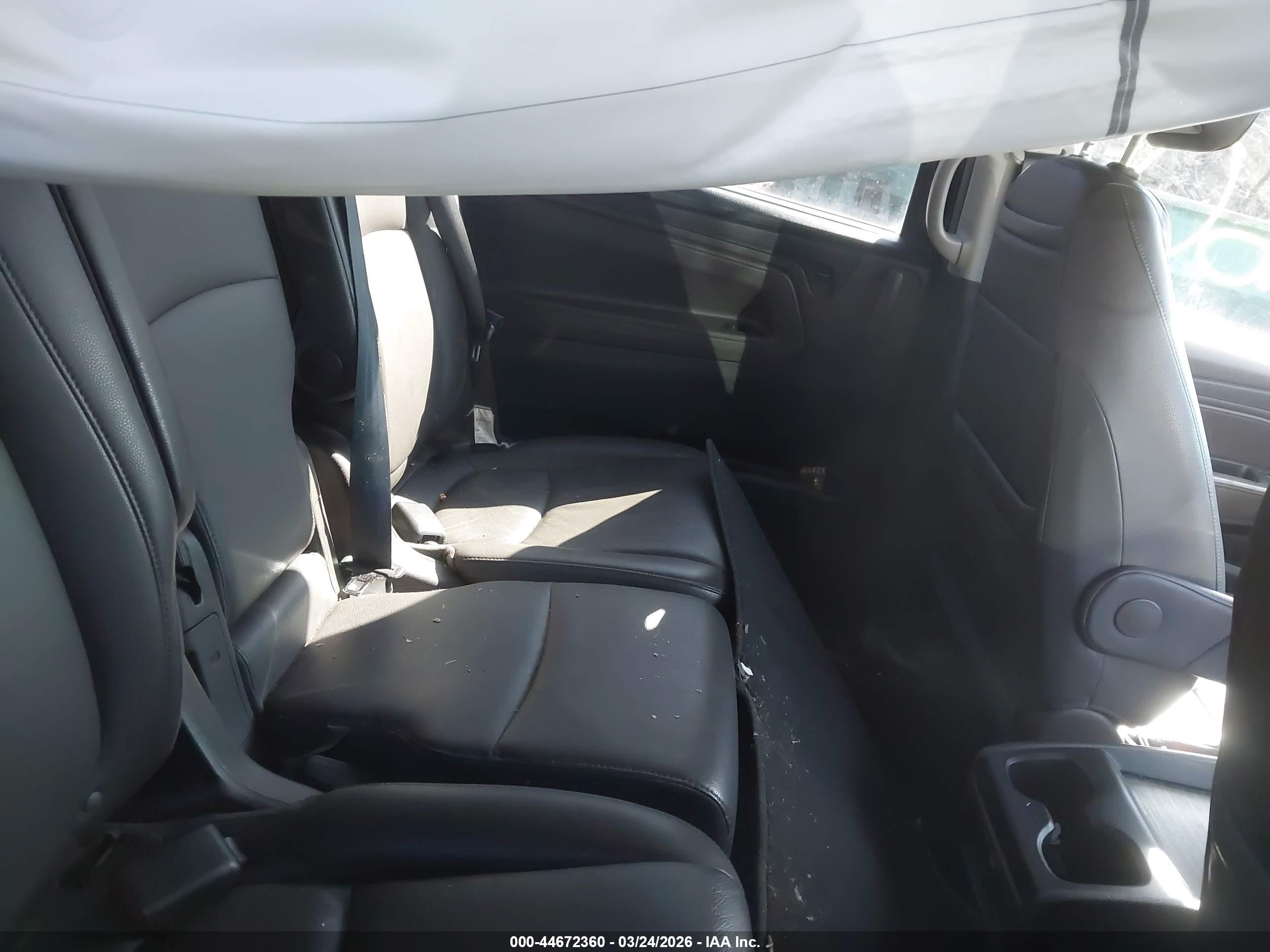 HONDA ODYSSEY image 8