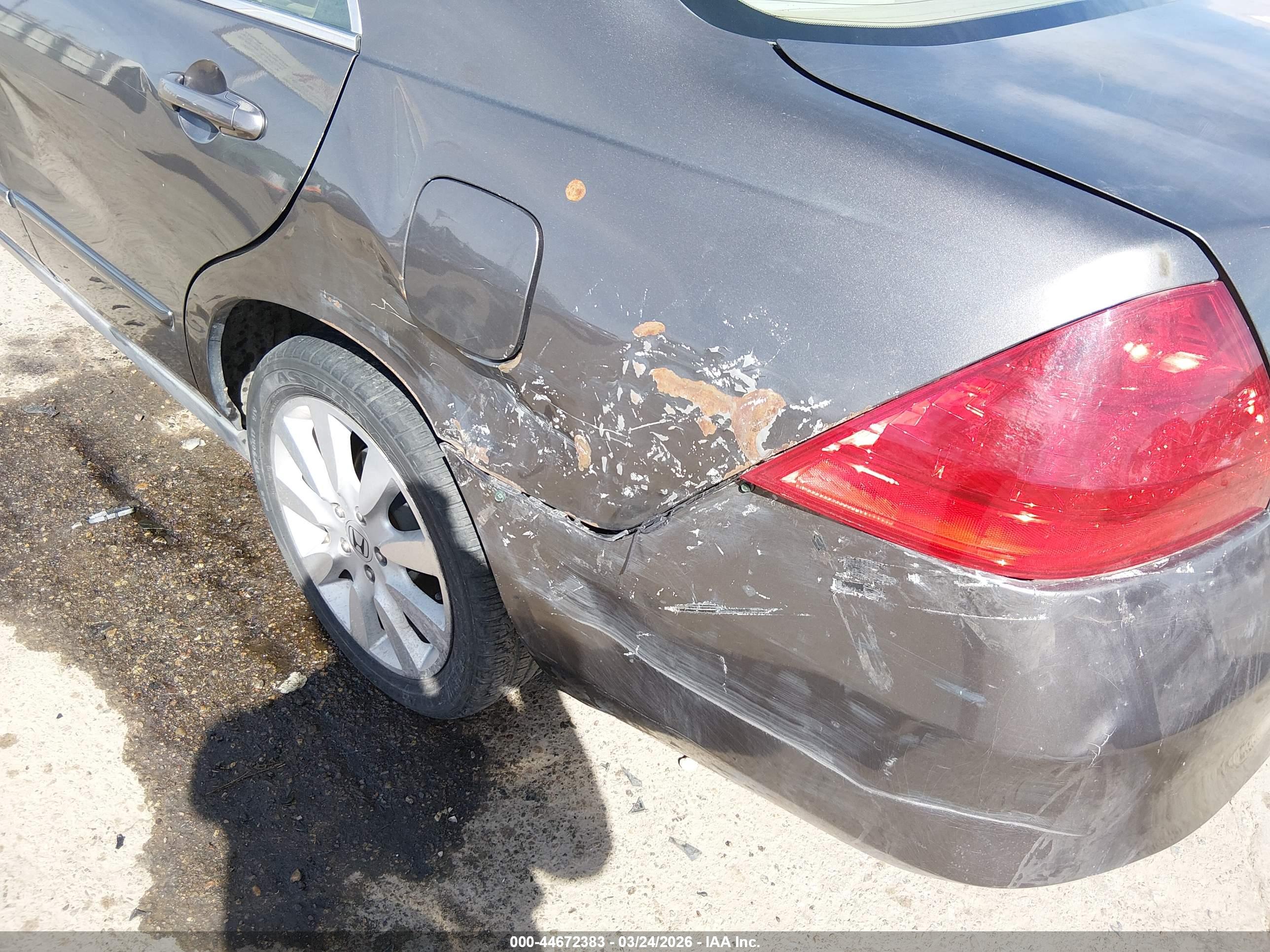 HONDA ACCORD image 6