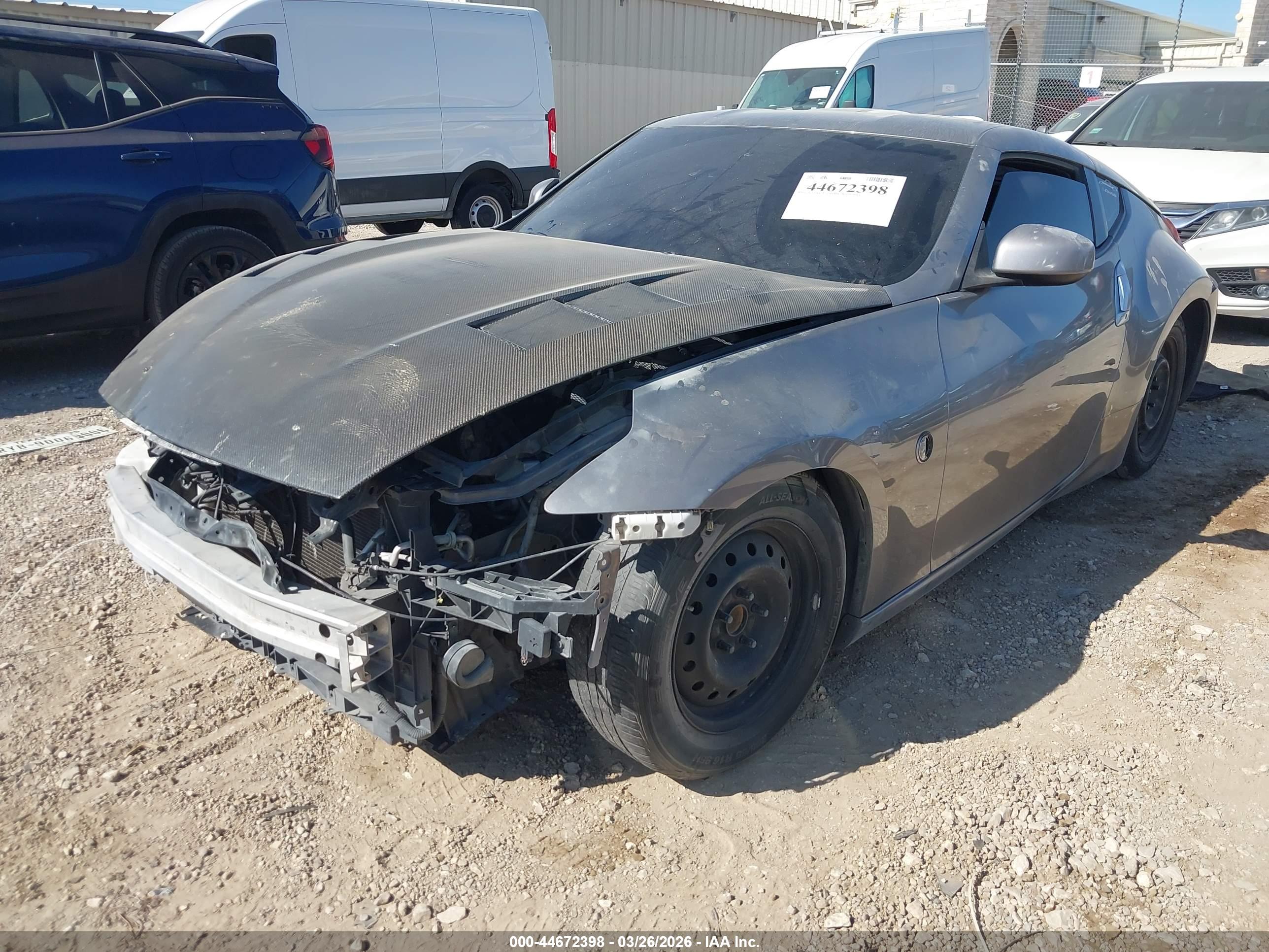 NISSAN 370Z image 2