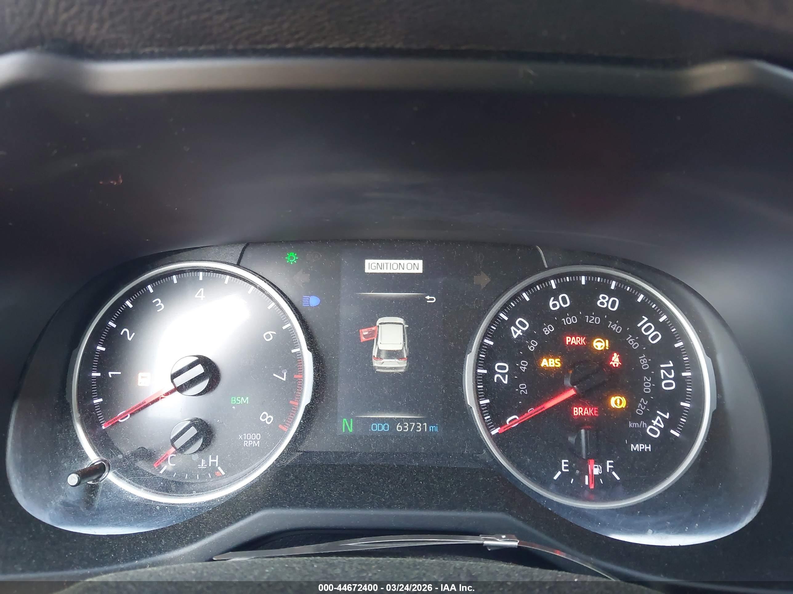 TOYOTA RAV4 image 7