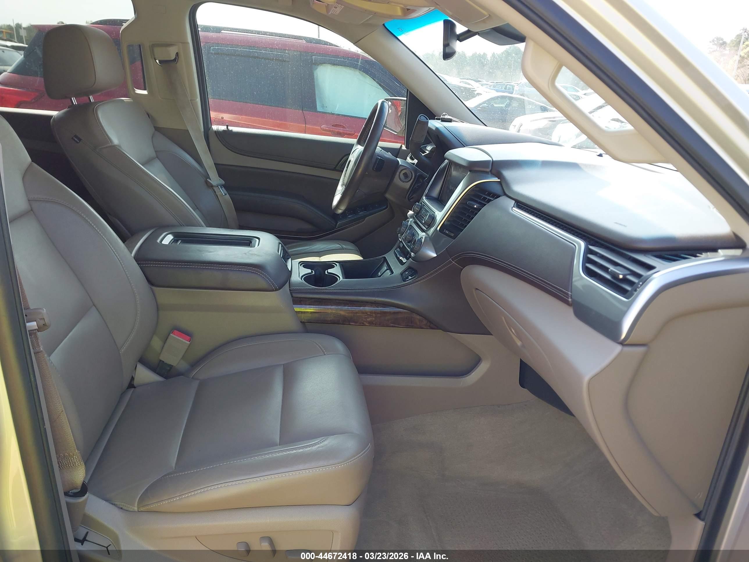 CHEVROLET TAHOE image 5