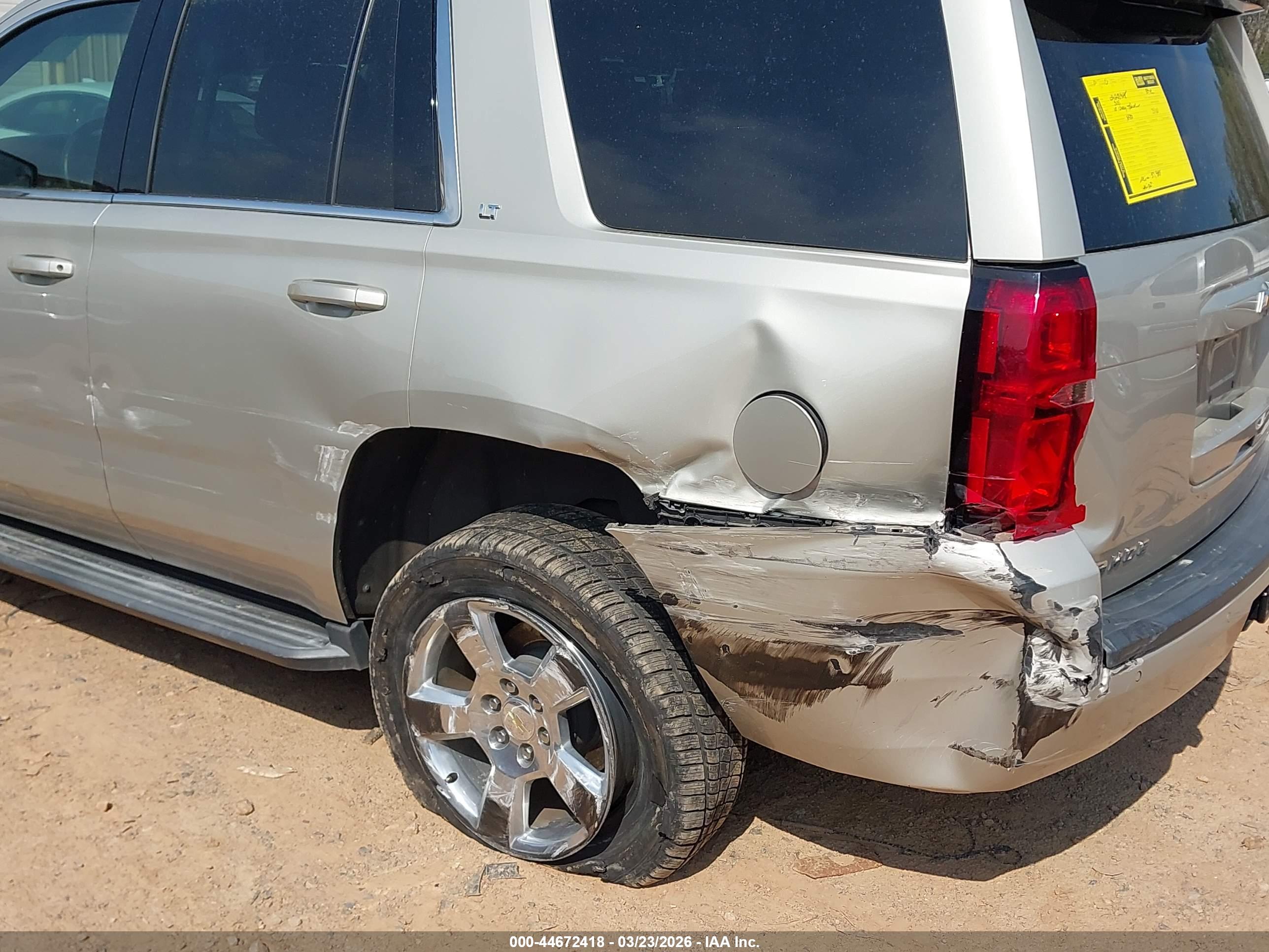 CHEVROLET TAHOE image 6