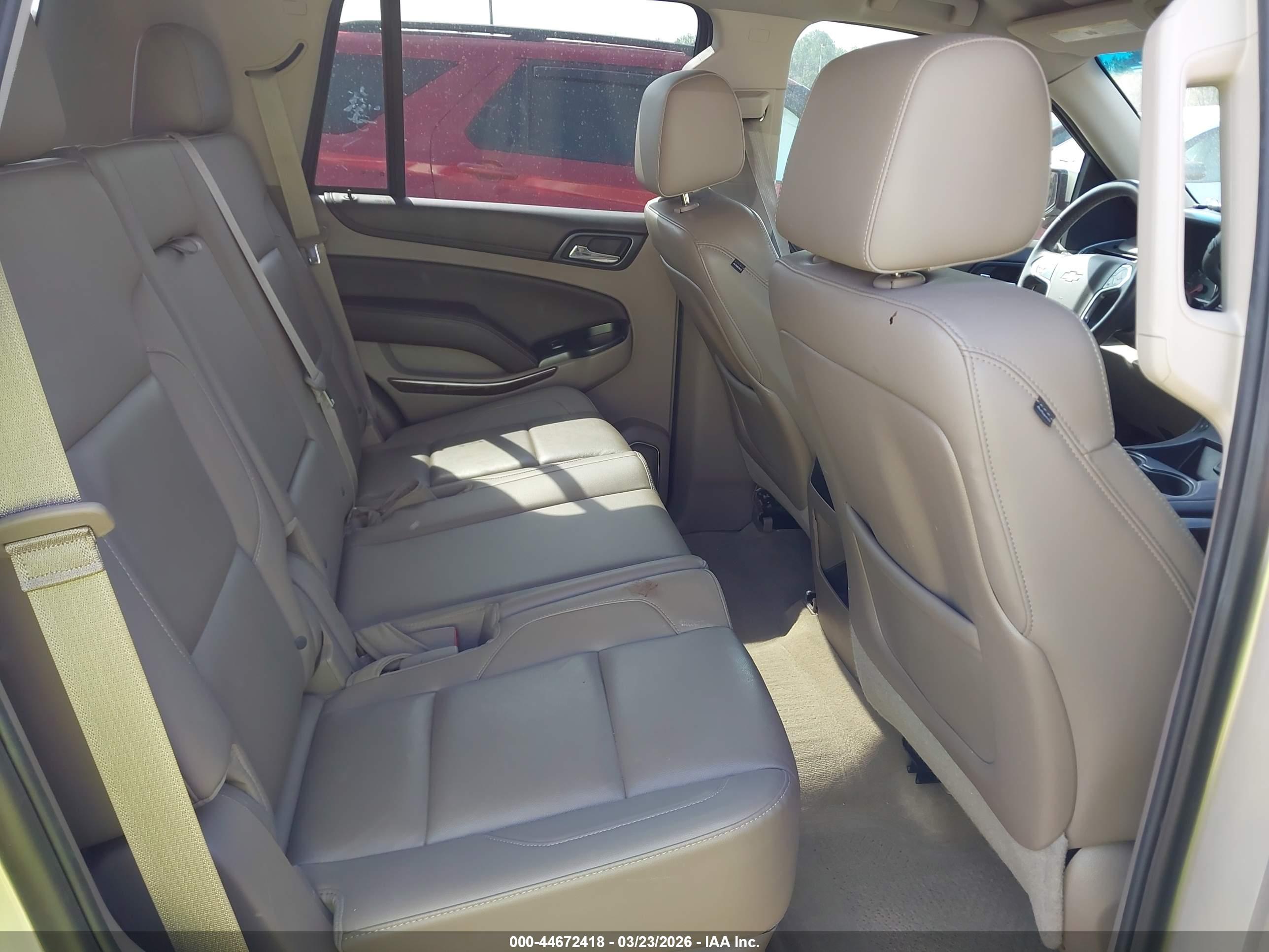 CHEVROLET TAHOE image 8