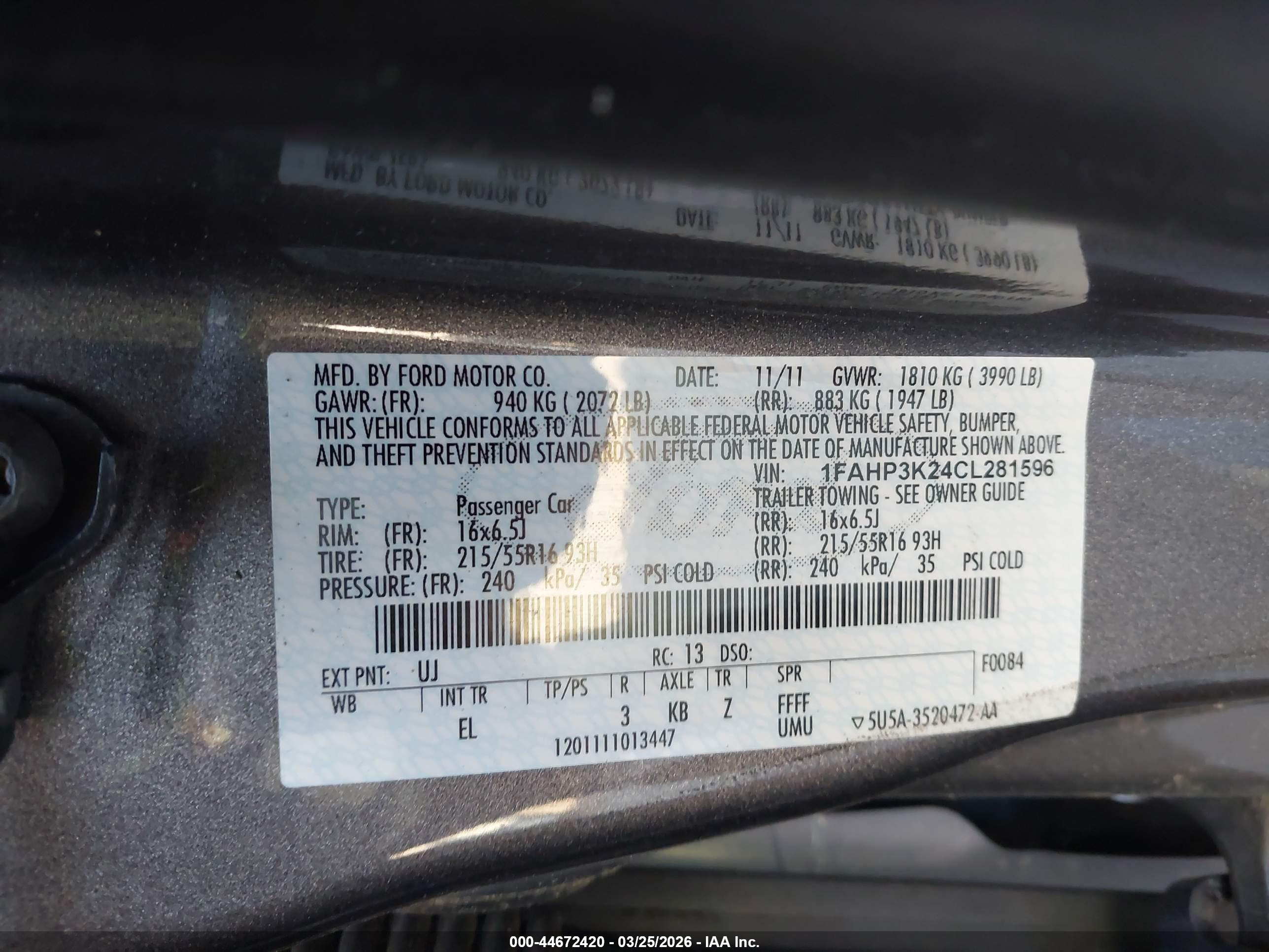 FORD FOCUS image 9