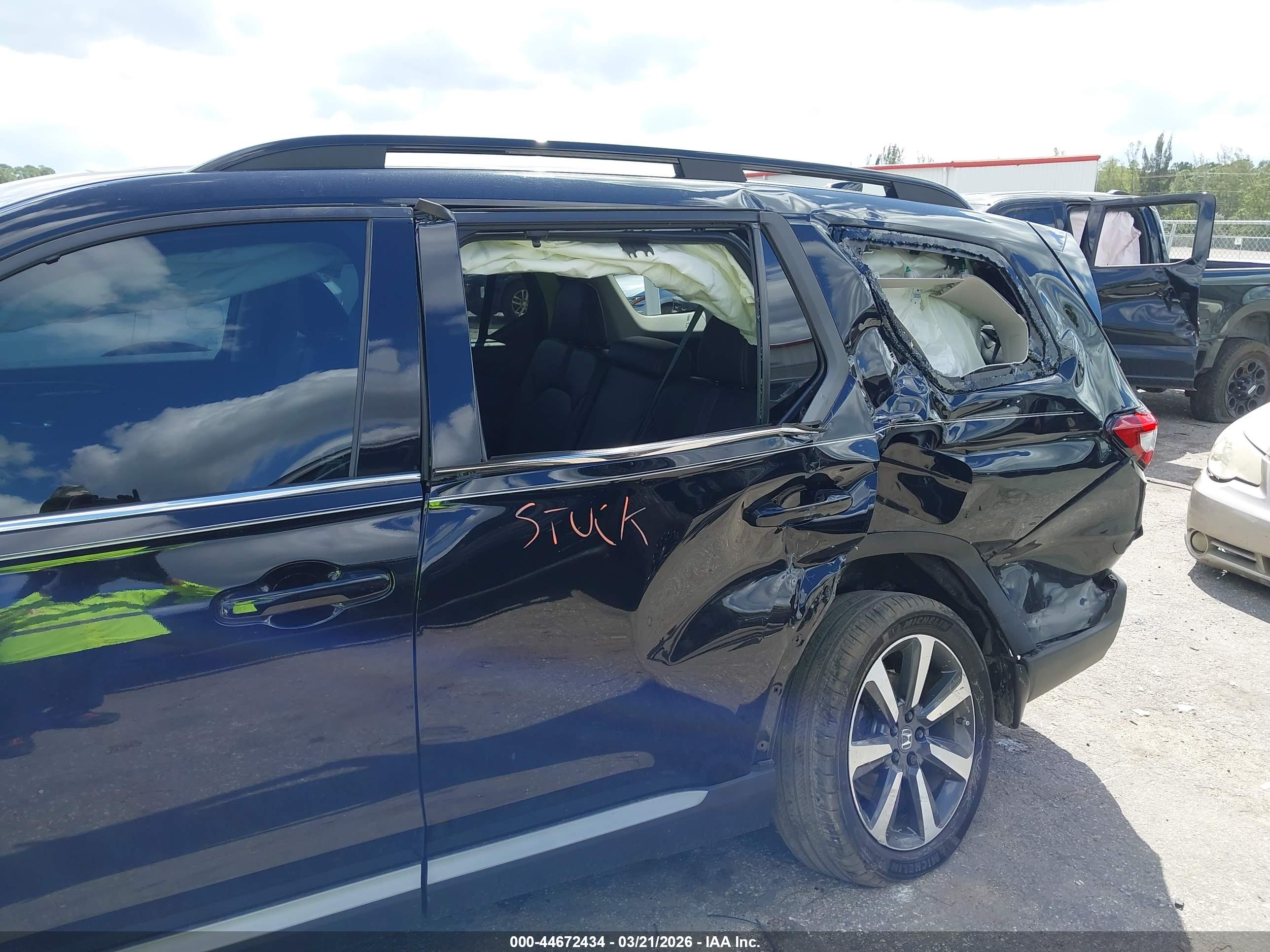 HONDA PILOT image 6