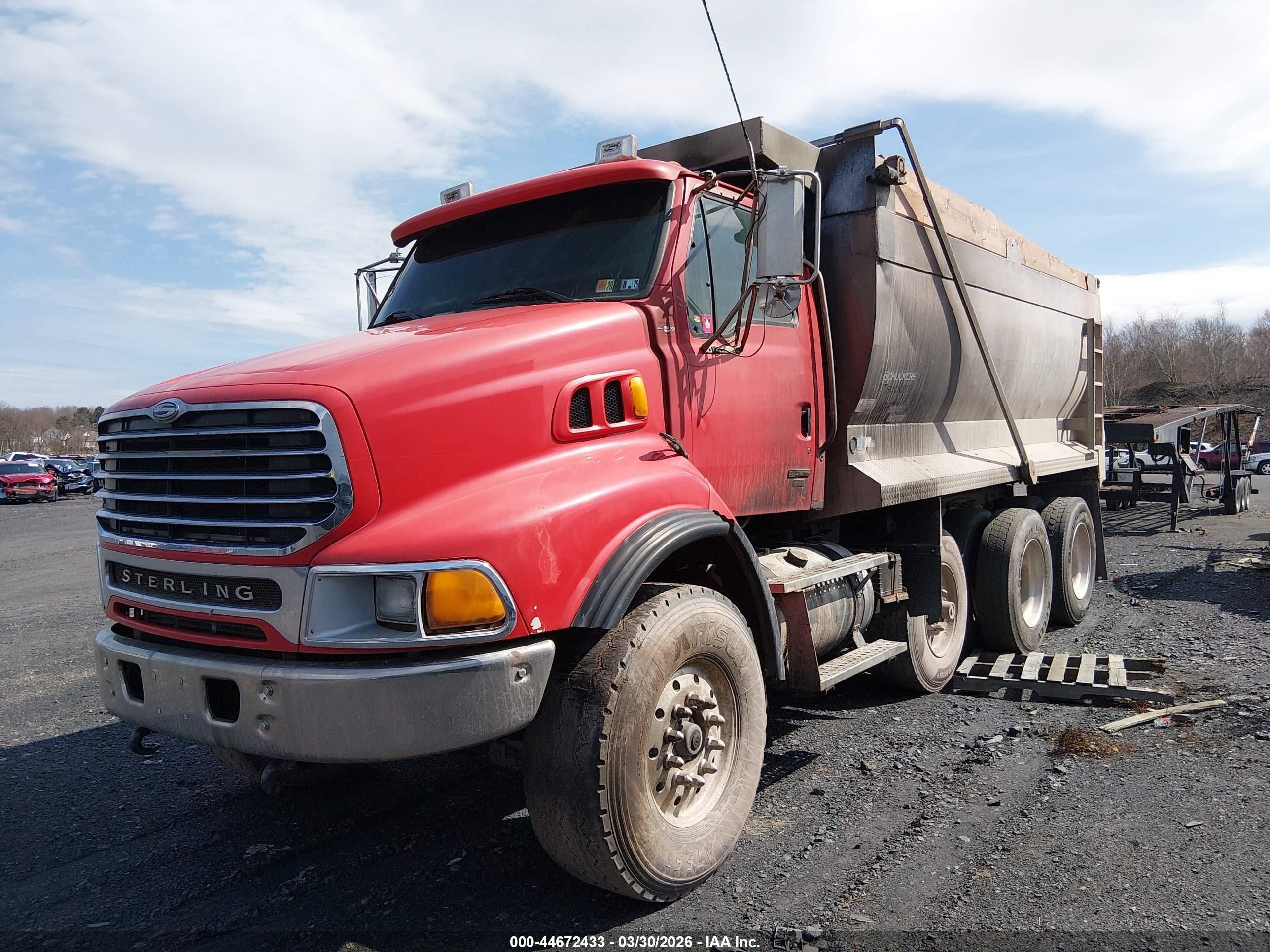 STERLING TRUCK image 2