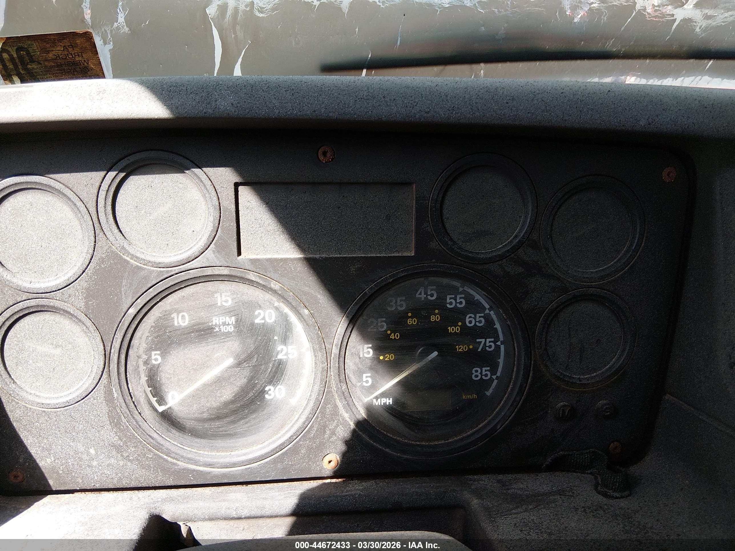 STERLING TRUCK image 6