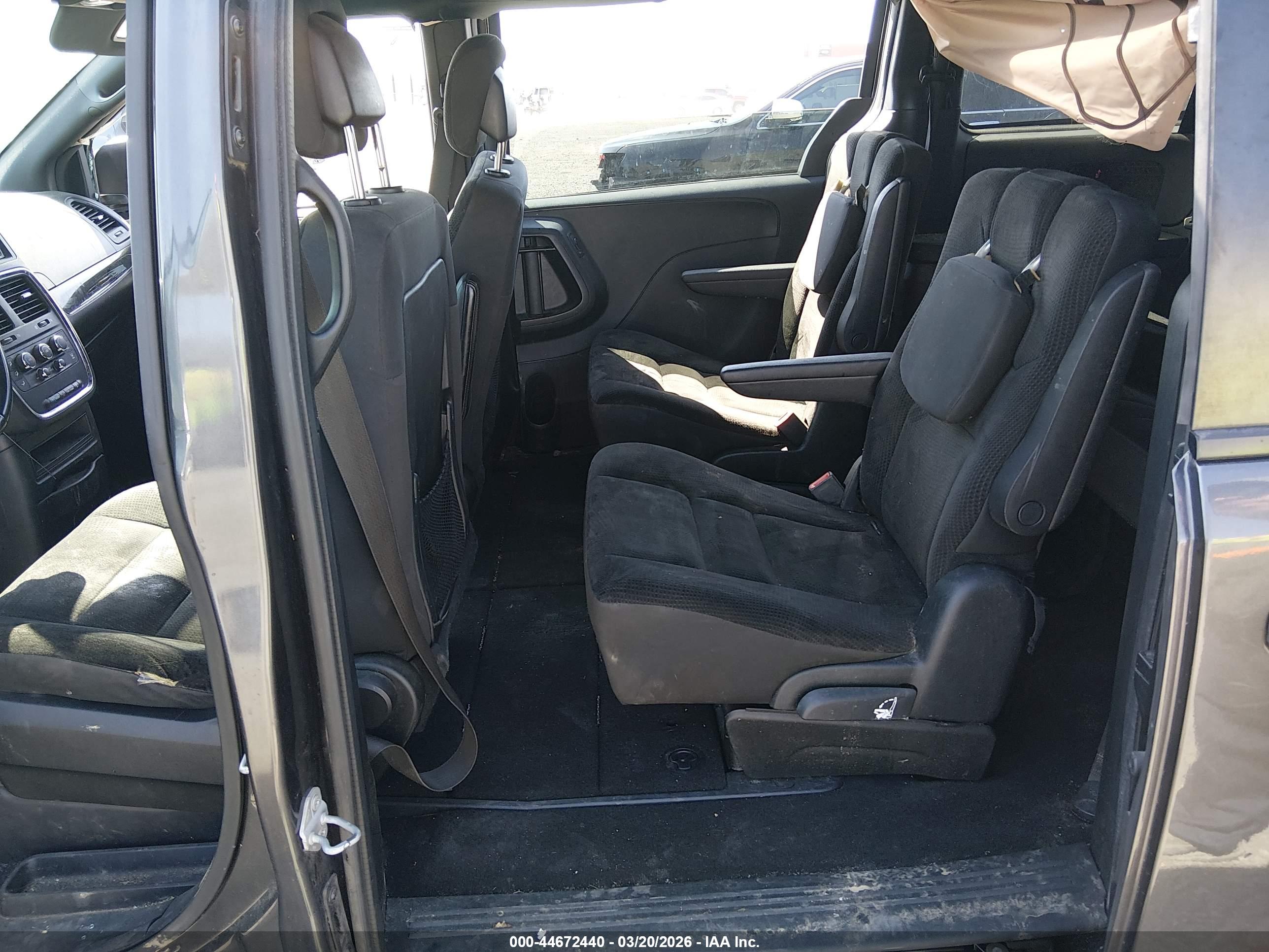 DODGE GRAND image 8