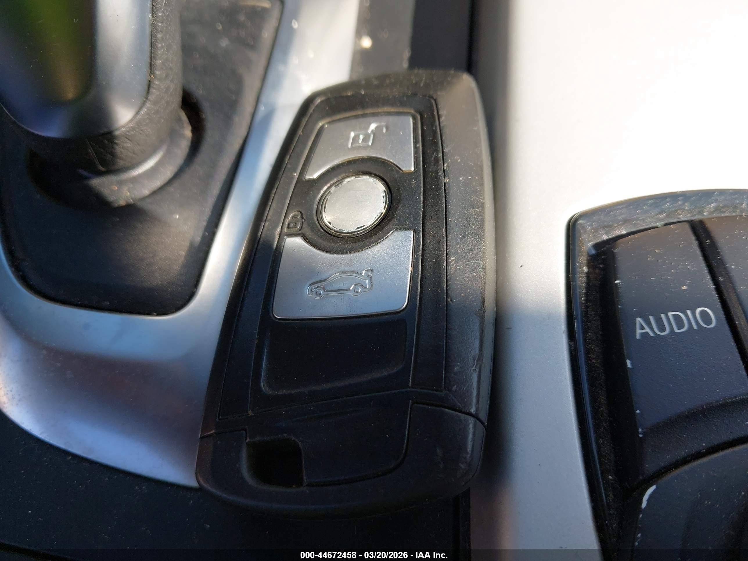 BMW 328I image 11