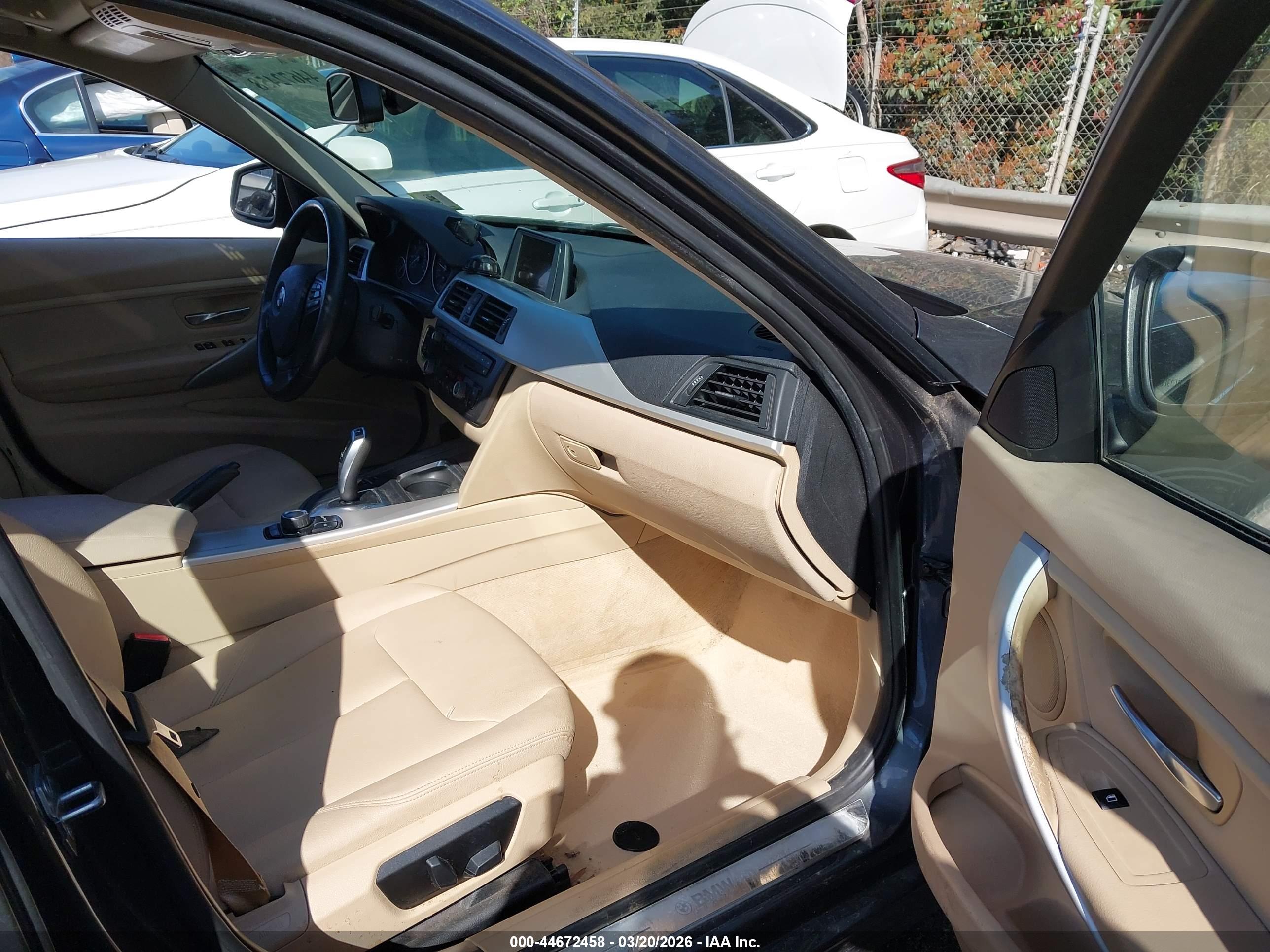 BMW 328I image 5