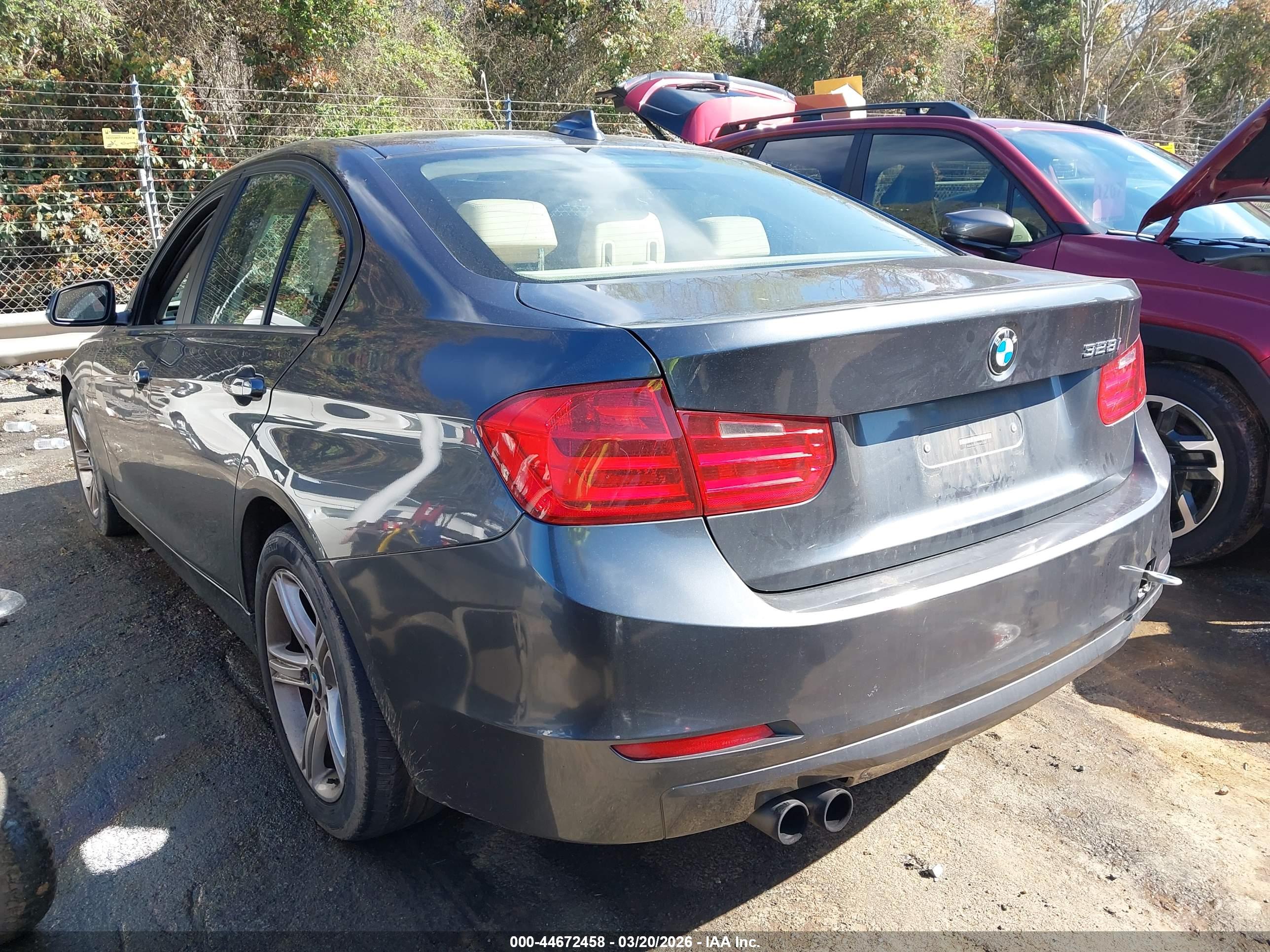 BMW 328I image 6