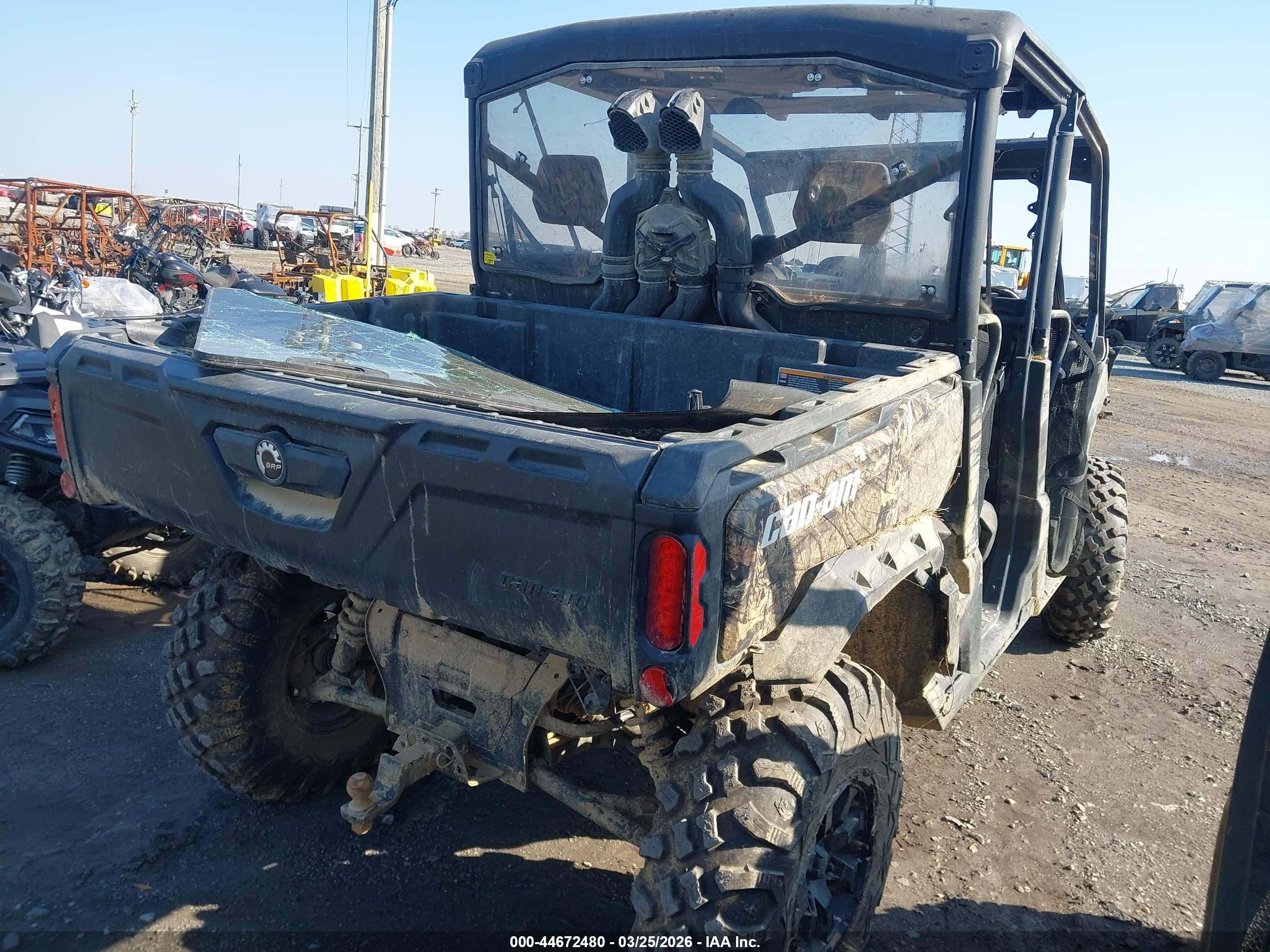 CAN-AM DEFENDER image 4