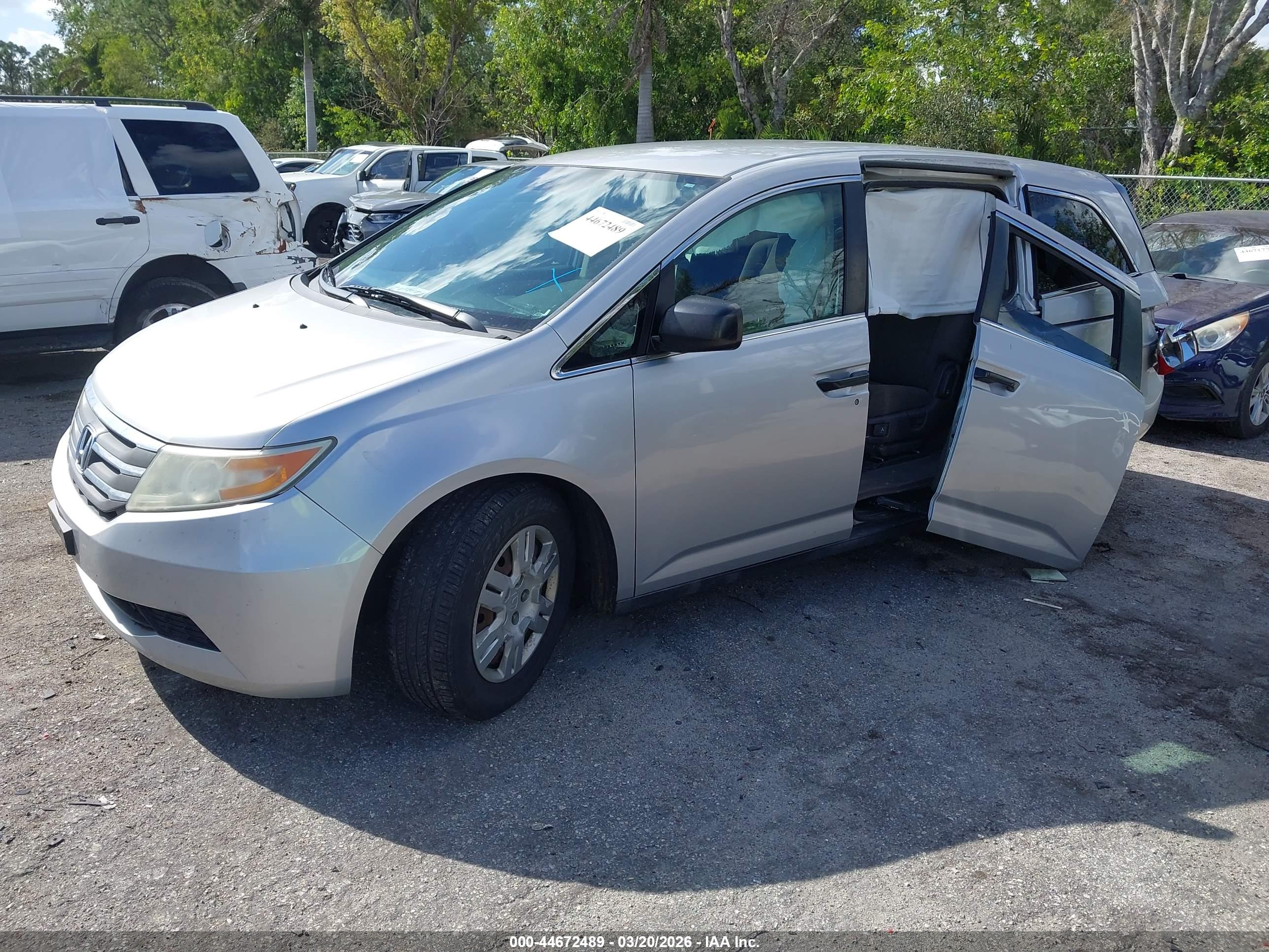 HONDA ODYSSEY image 2
