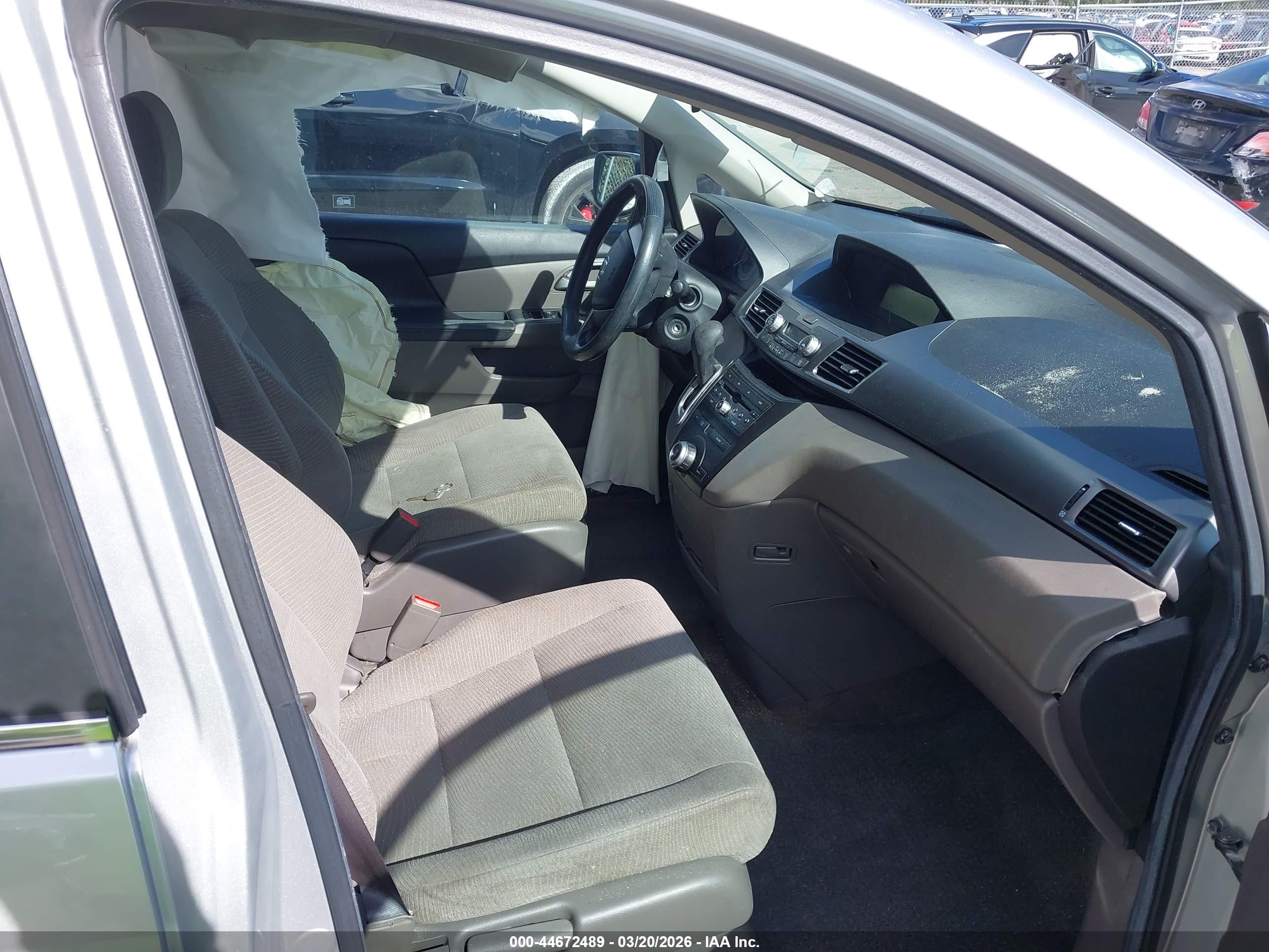 HONDA ODYSSEY image 5
