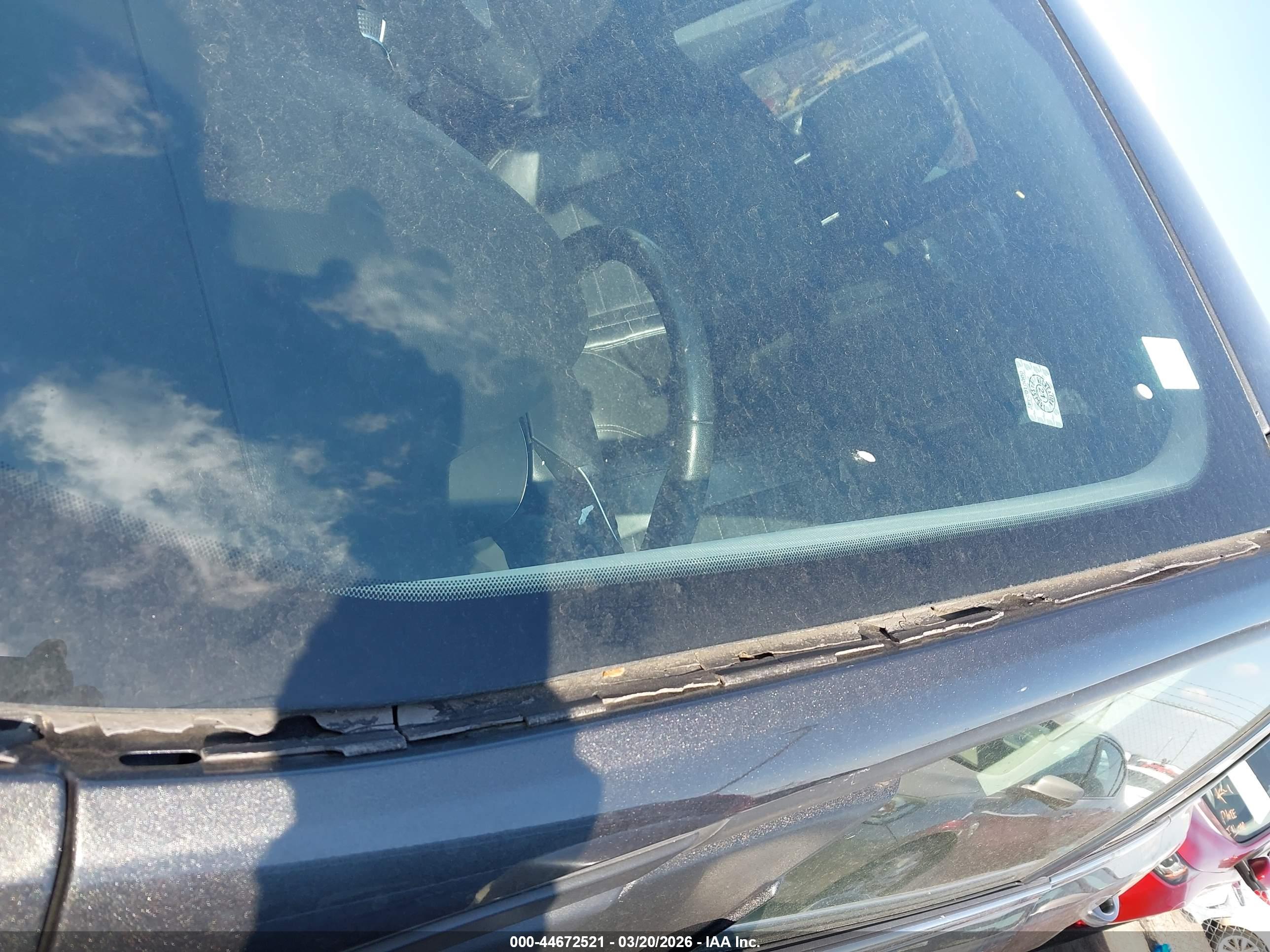 FORD ESCAPE image 6