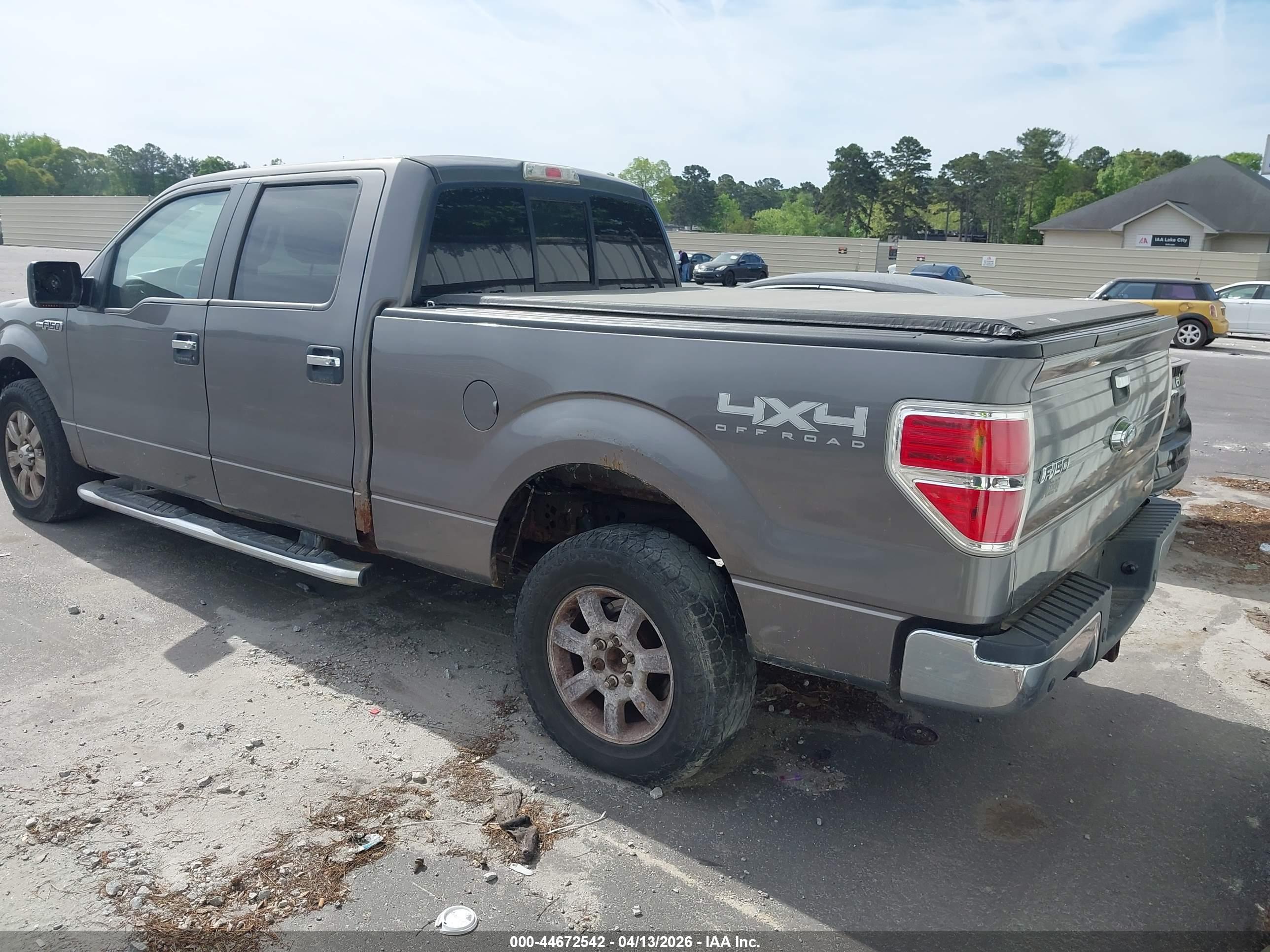 FORD F-150 image 3
