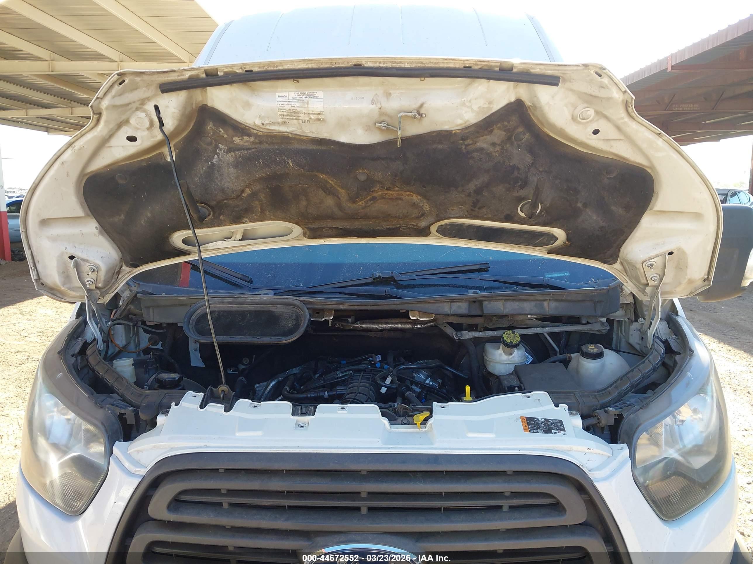 FORD TRANSIT-350 image 10