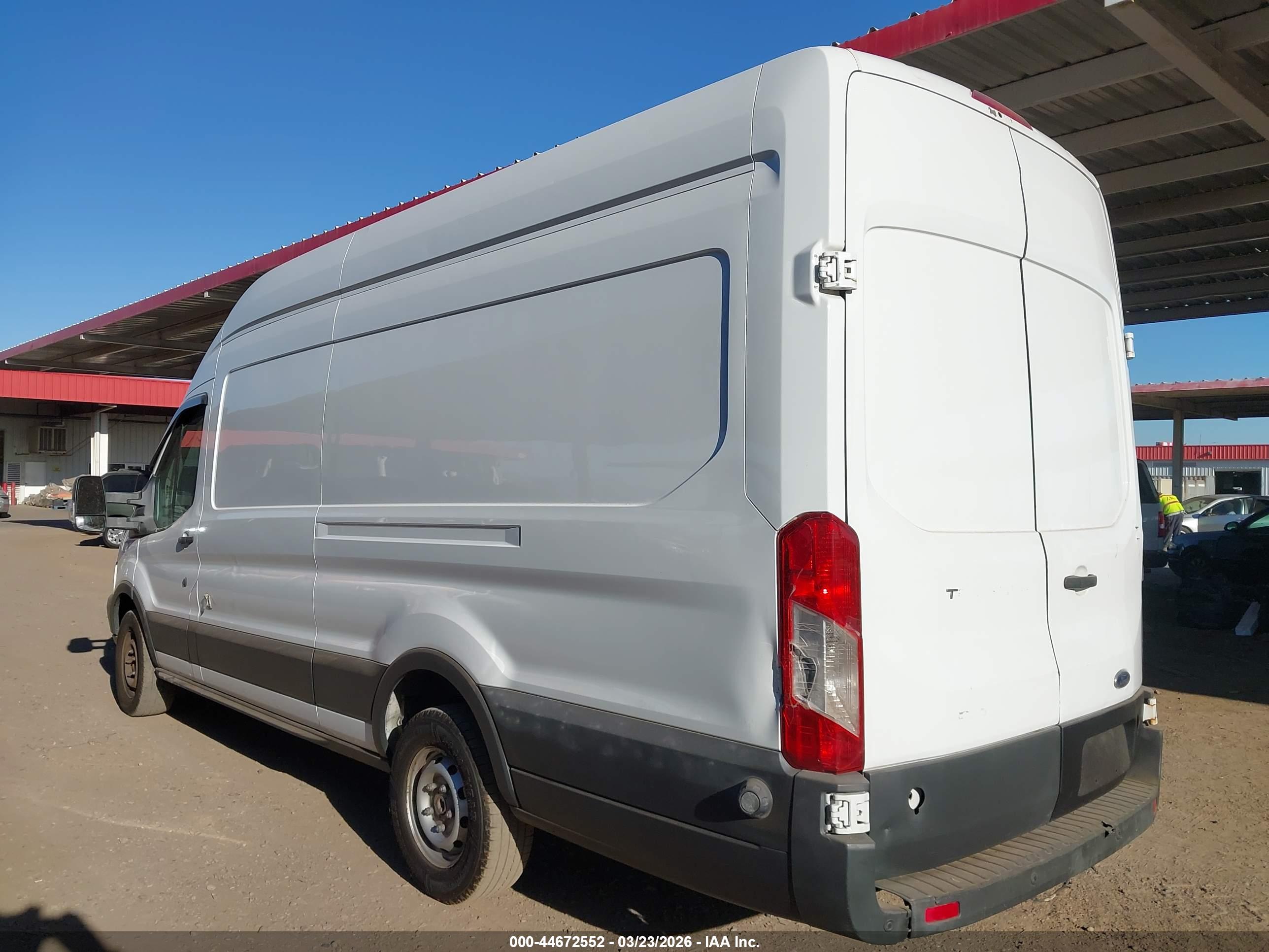 FORD TRANSIT-350 image 6