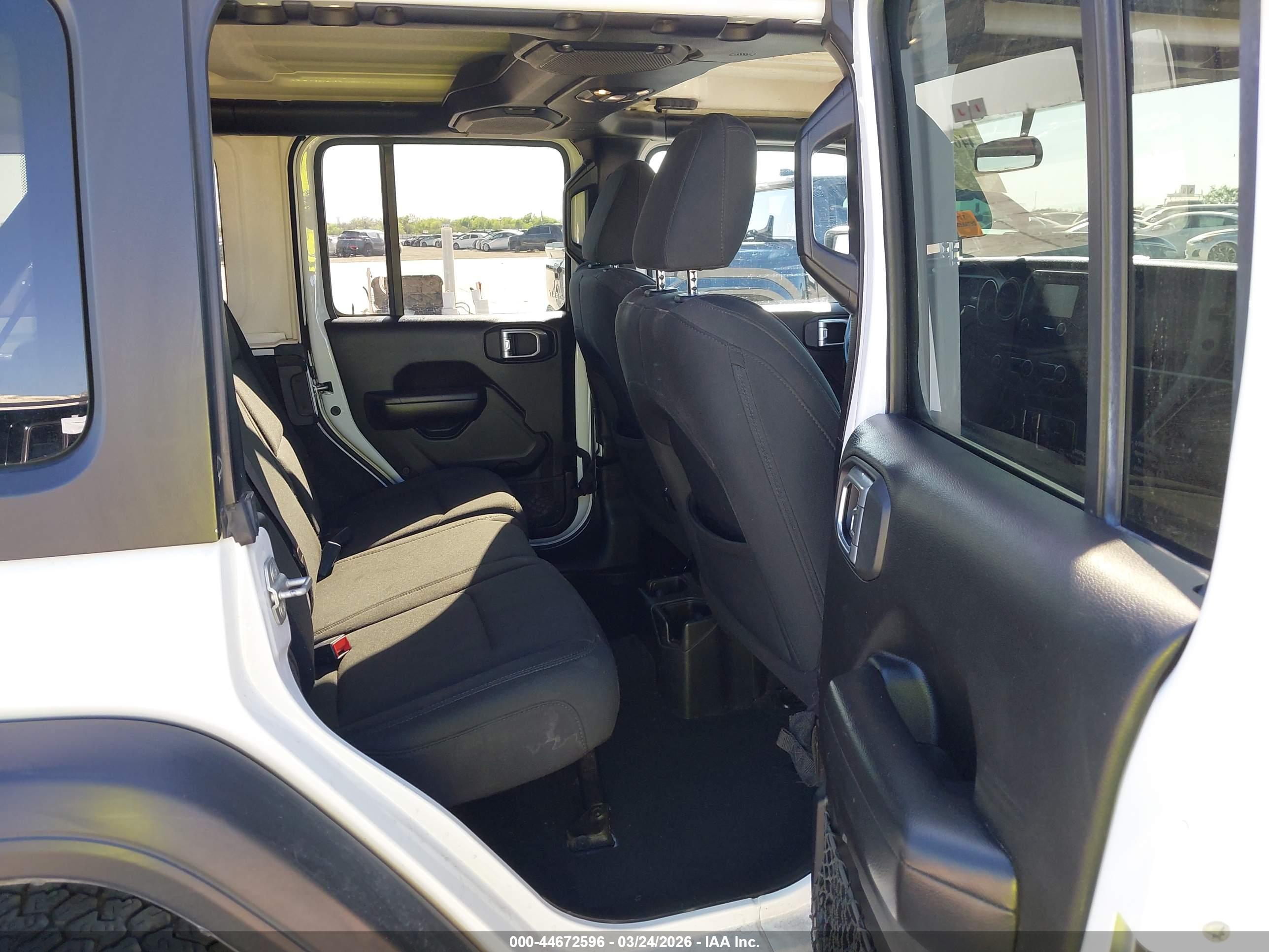 JEEP WRANGLER image 8