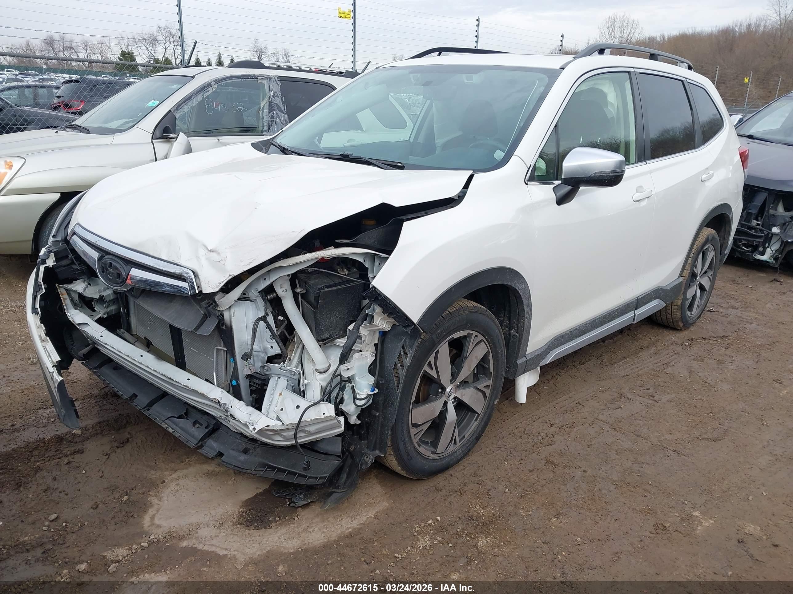 SUBARU FORESTER image 2