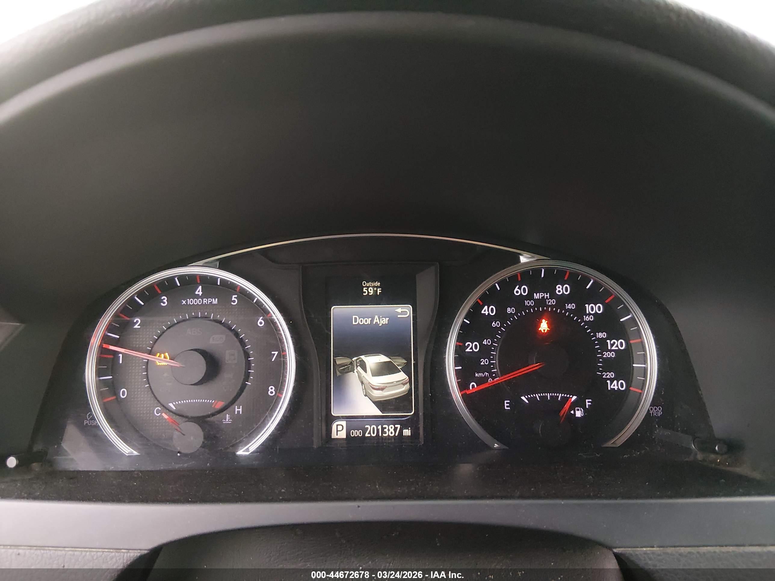 TOYOTA CAMRY image 7