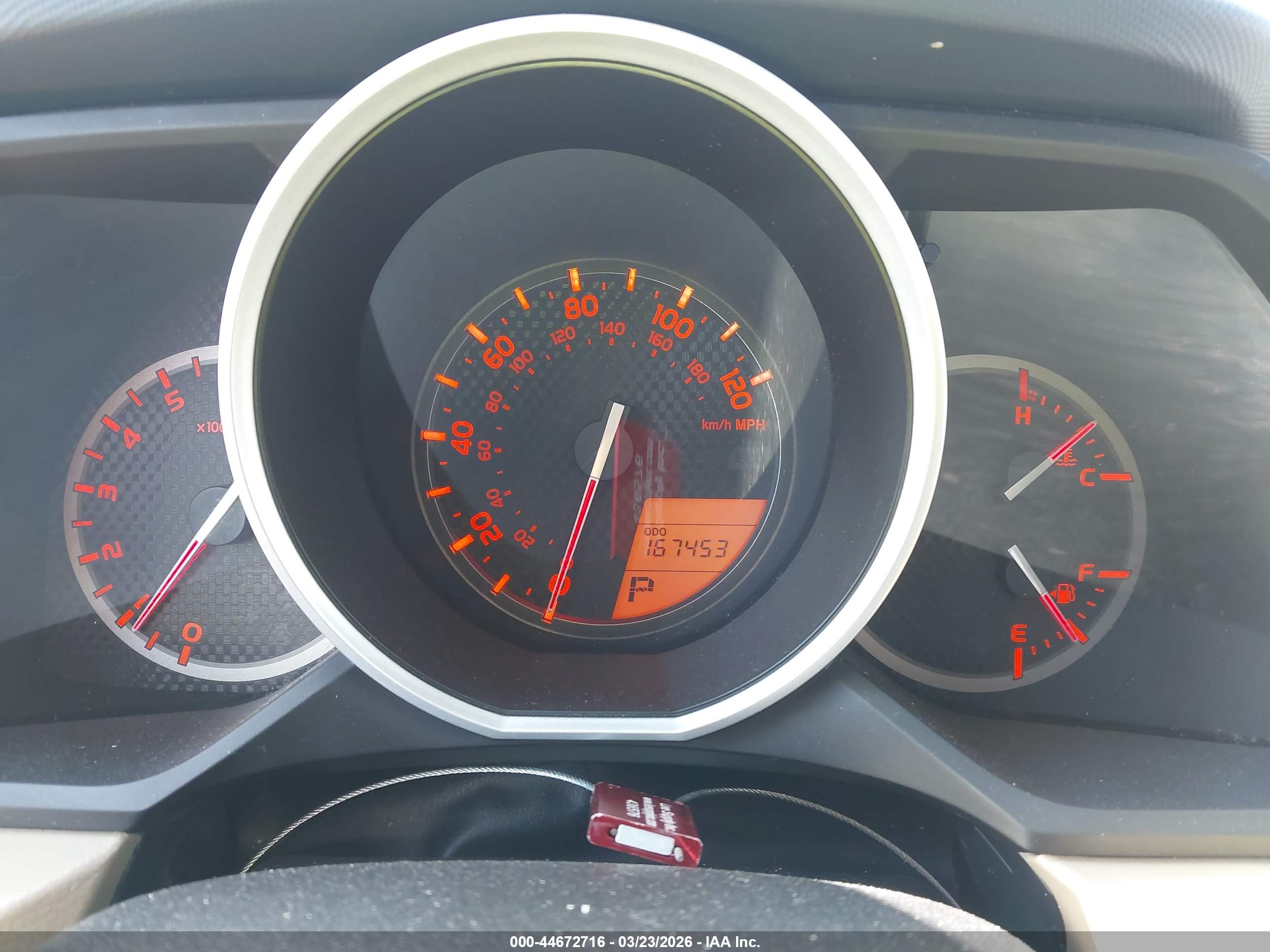TOYOTA 4RUNNER image 7