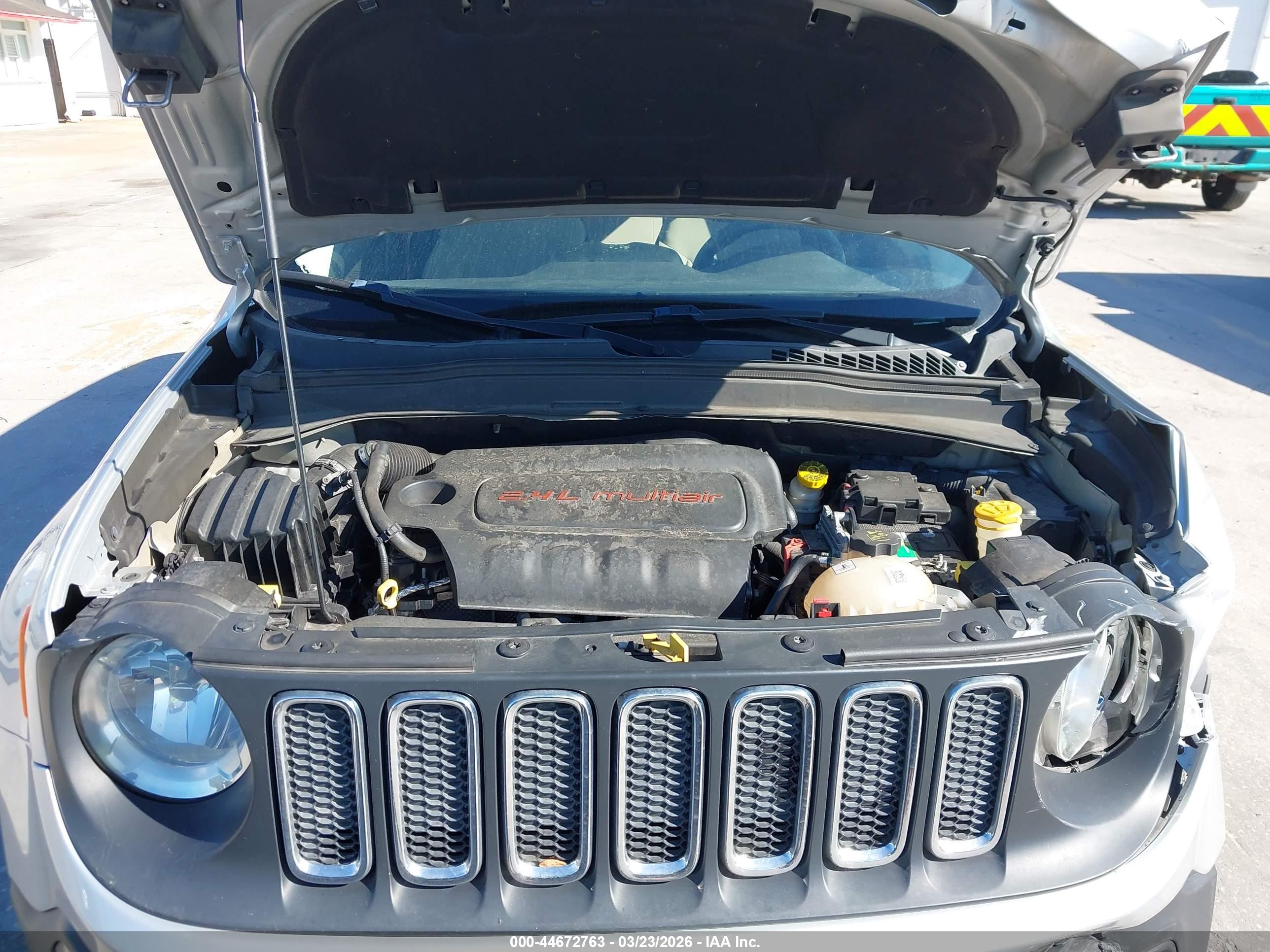 JEEP RENEGADE image 10