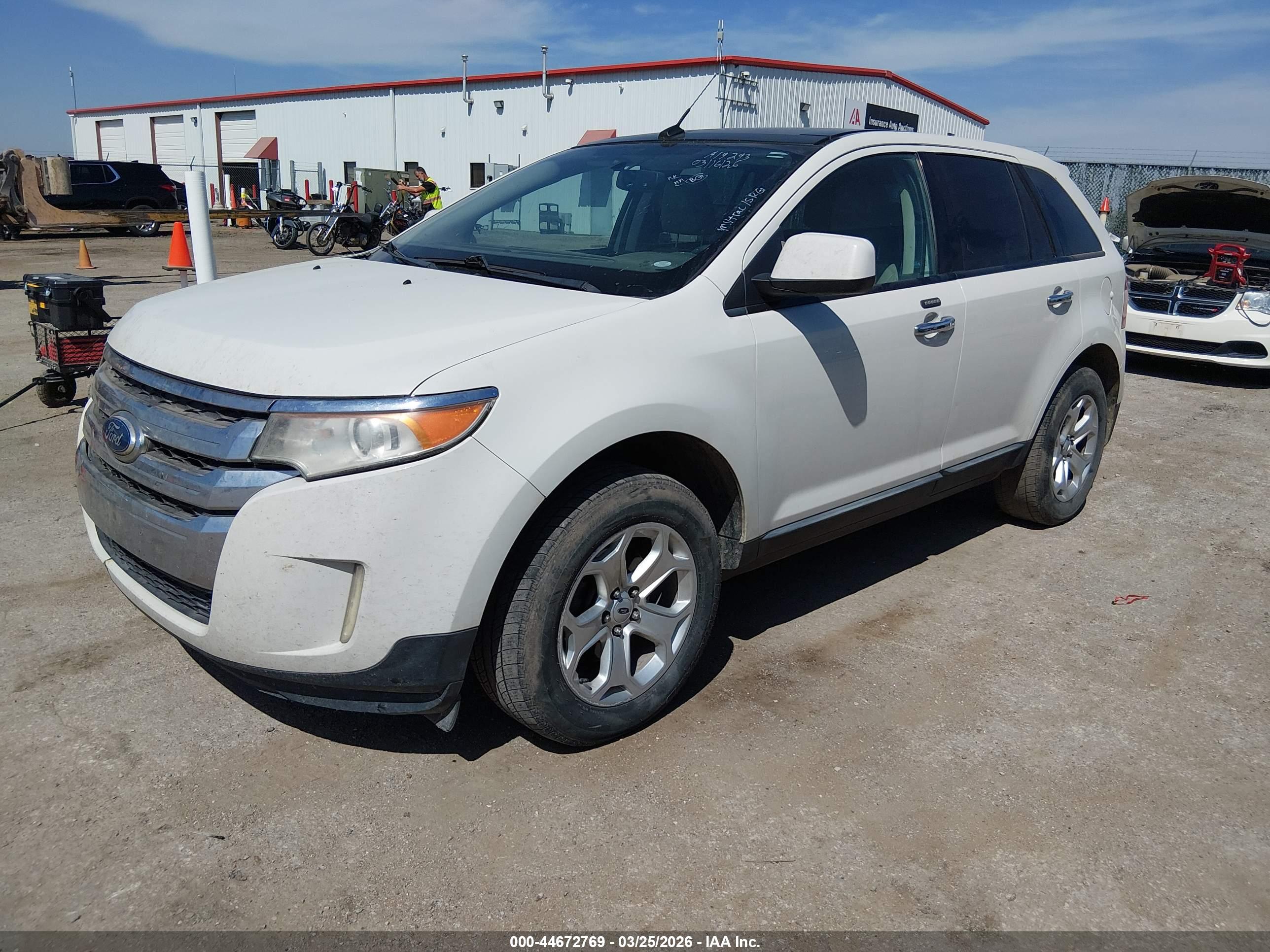 FORD EDGE image 2