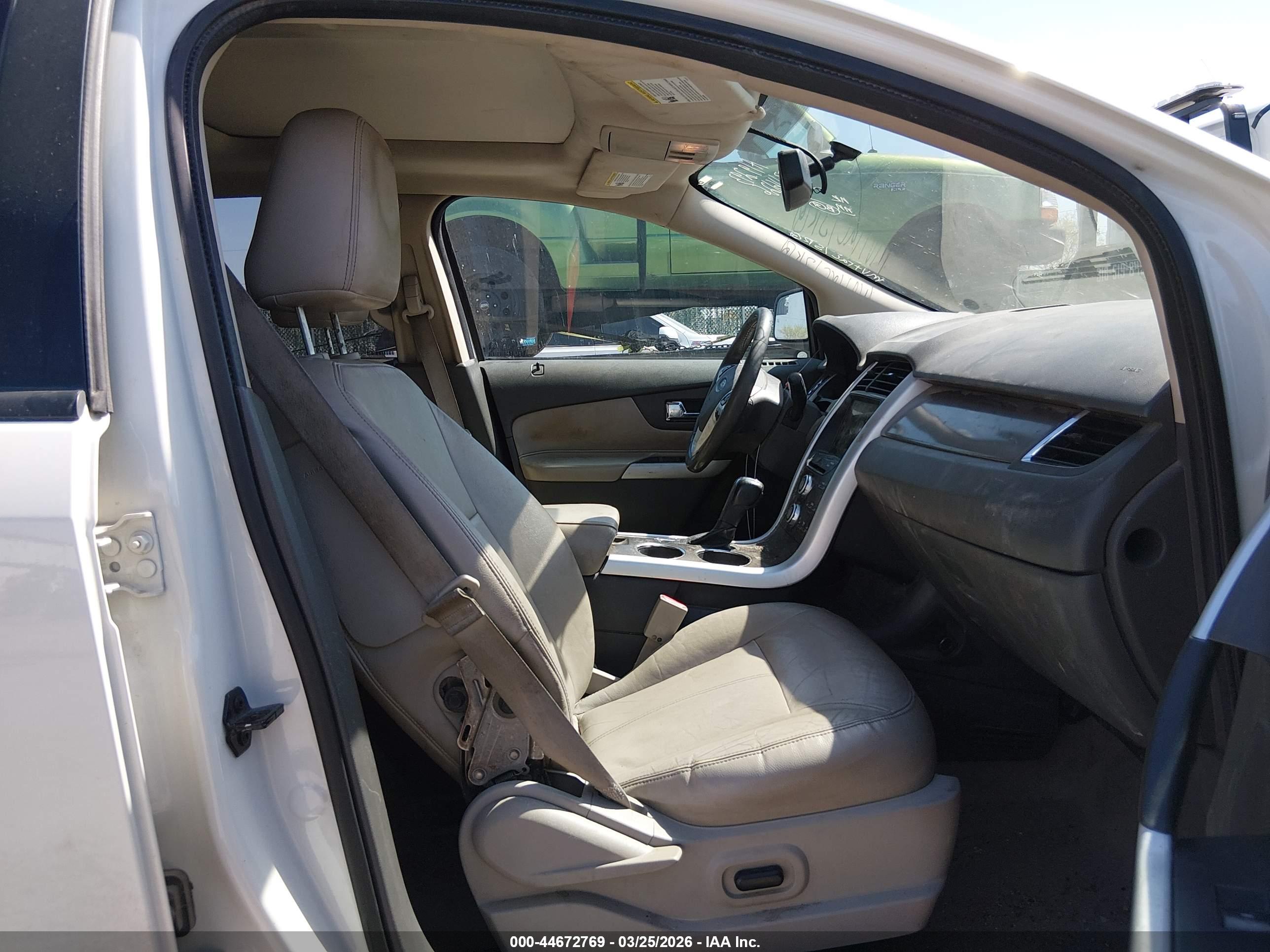 FORD EDGE image 5