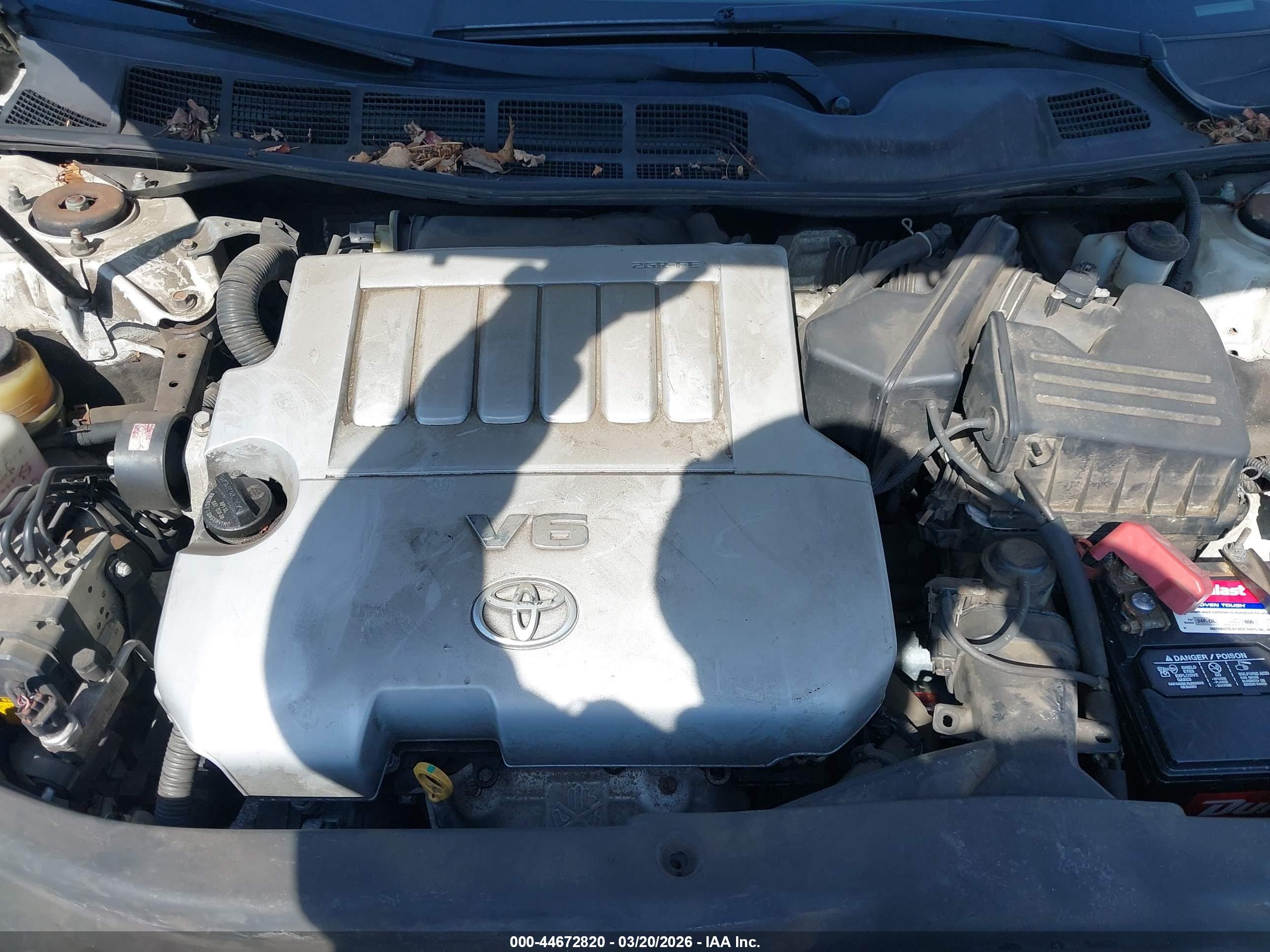 TOYOTA AVALON image 10