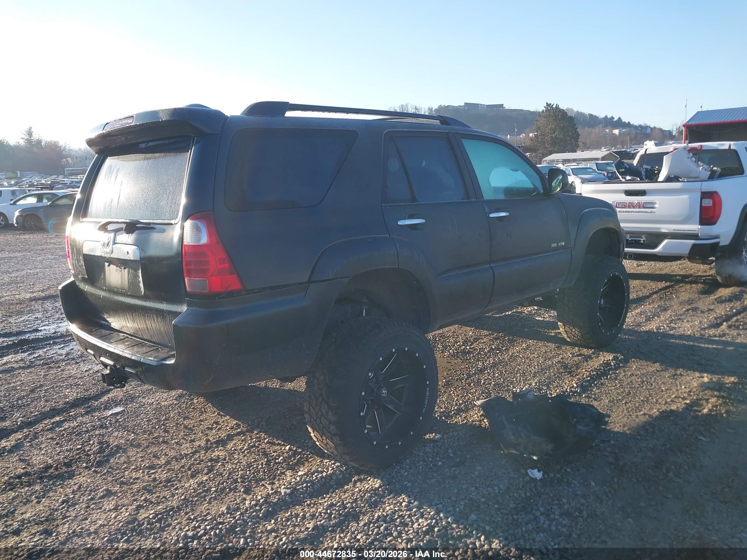 TOYOTA 4RUNNER image 4