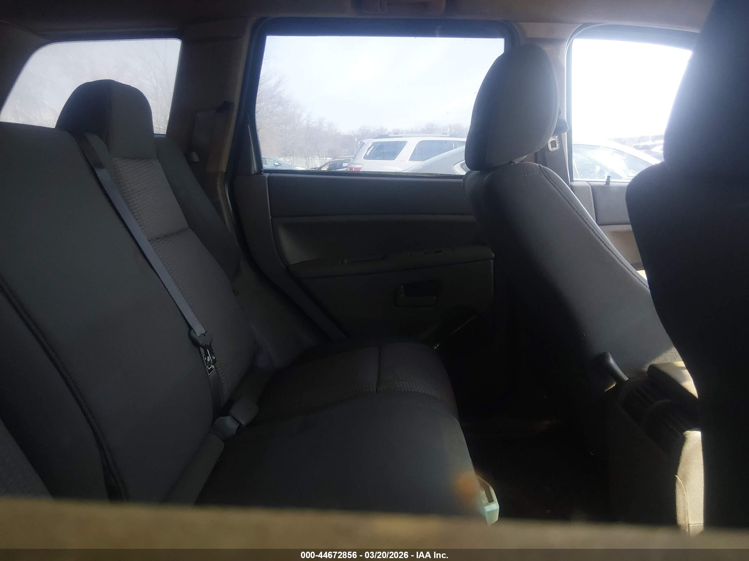 JEEP GRAND image 8