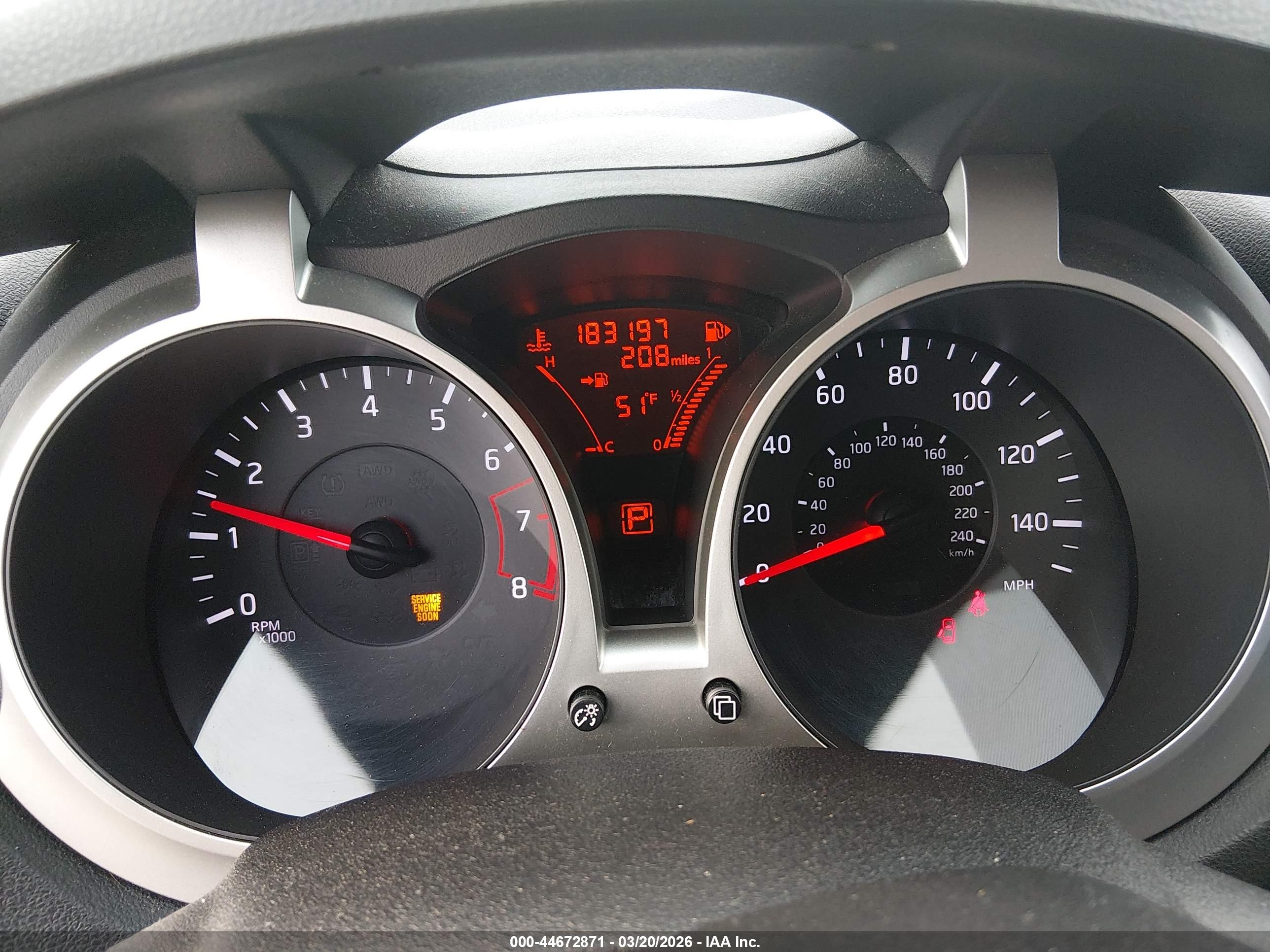 NISSAN JUKE image 7