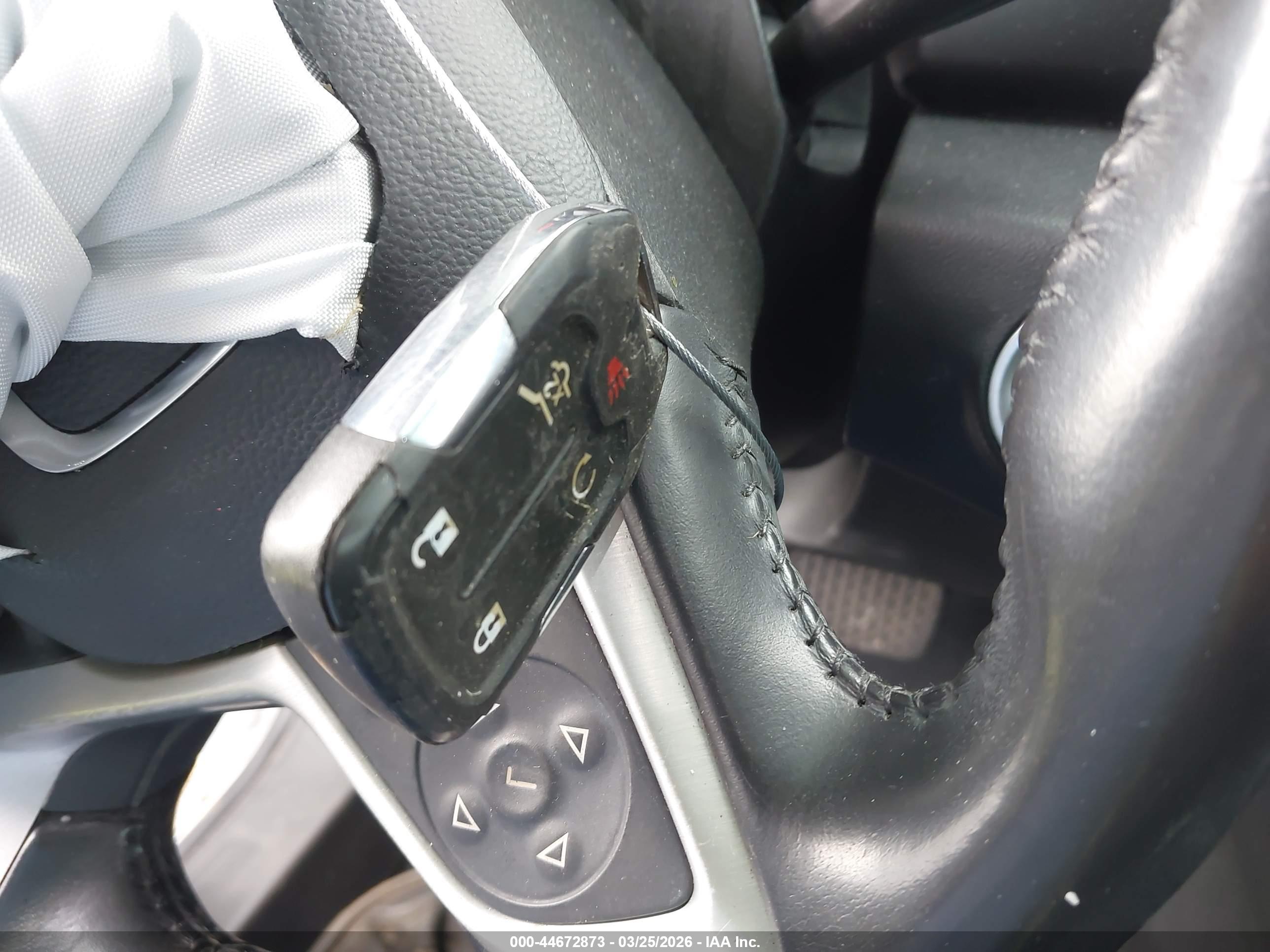 GMC TERRAIN image 11