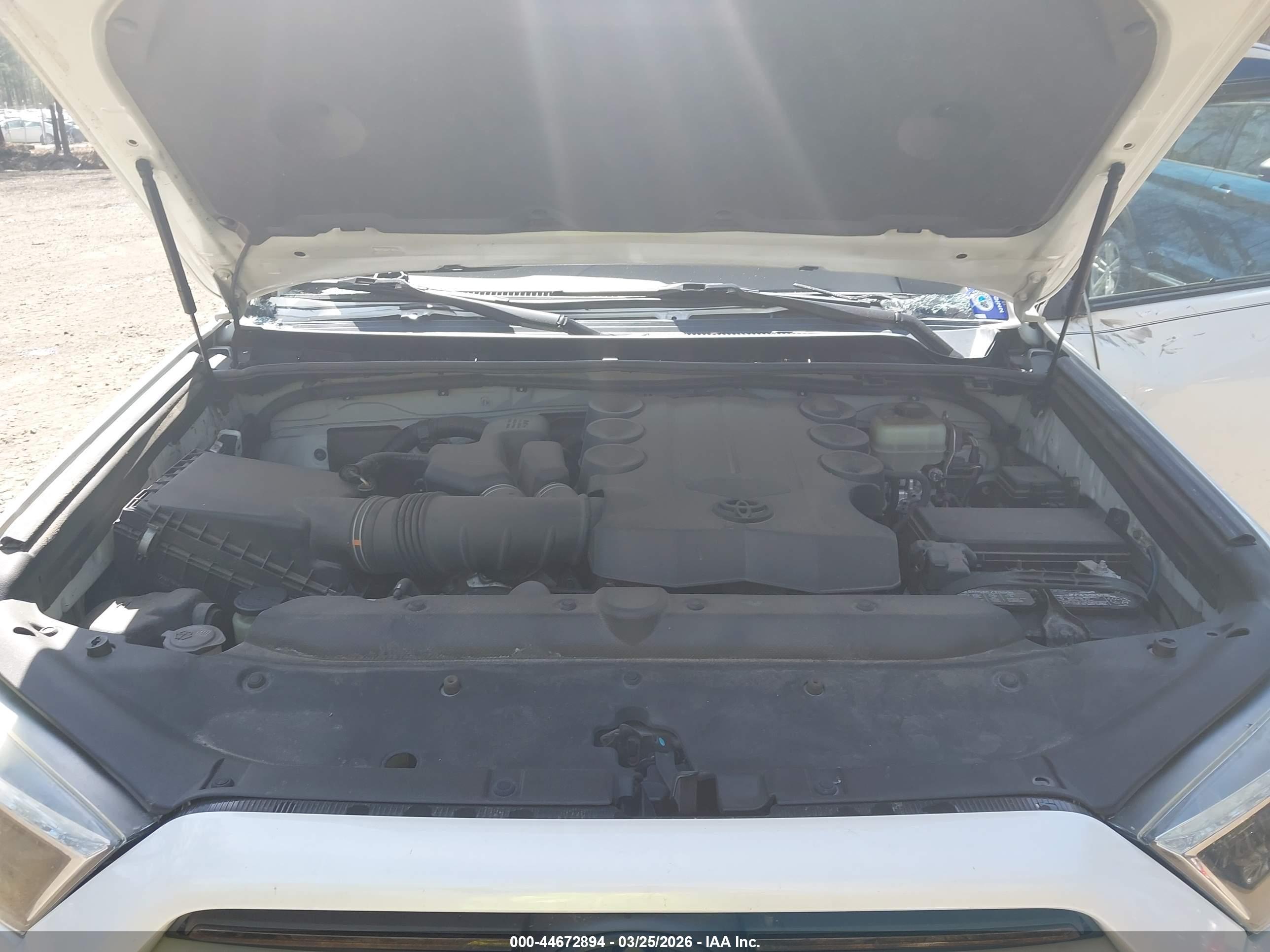 TOYOTA 4RUNNER image 10