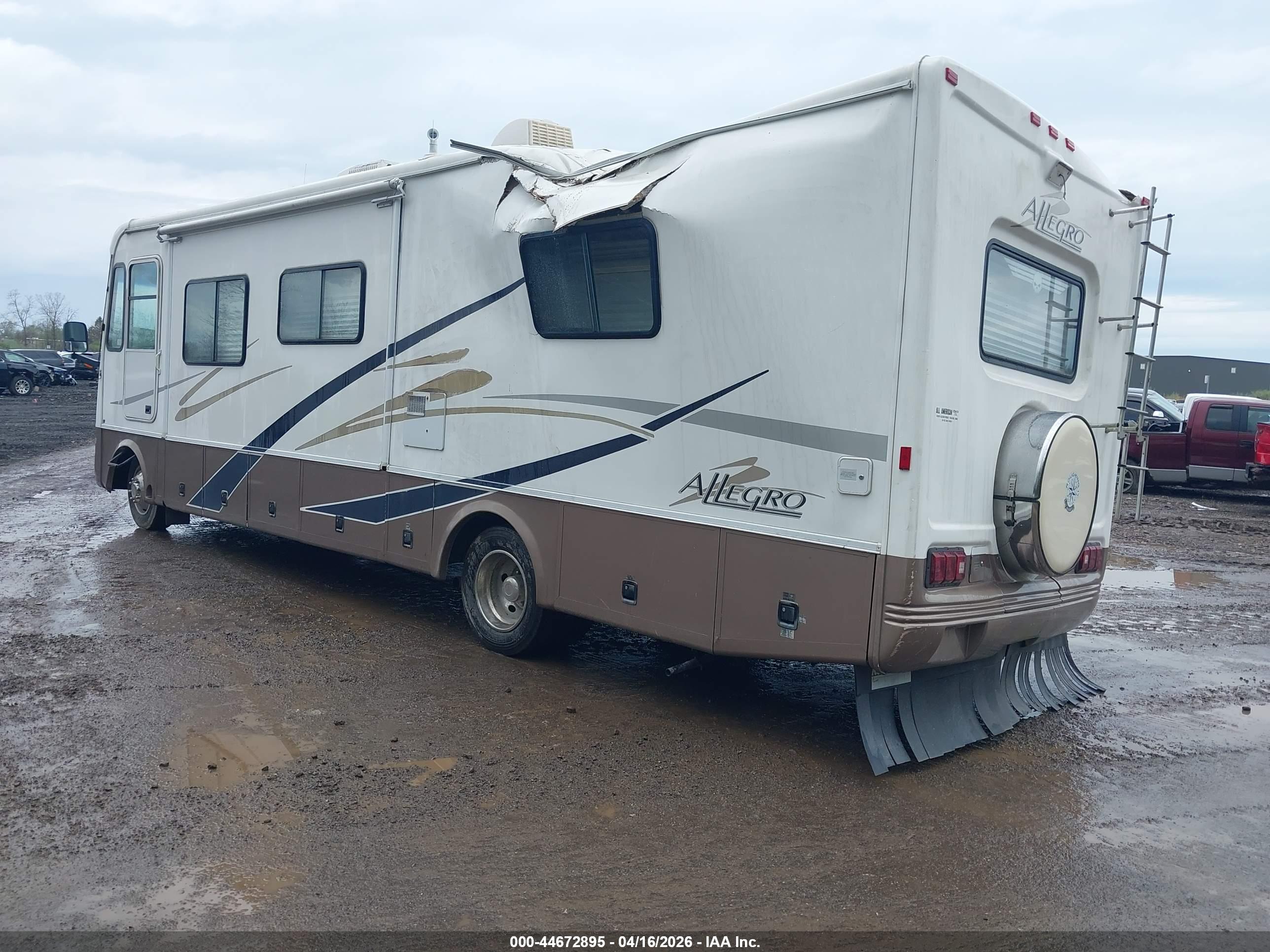FORD F550 image 3