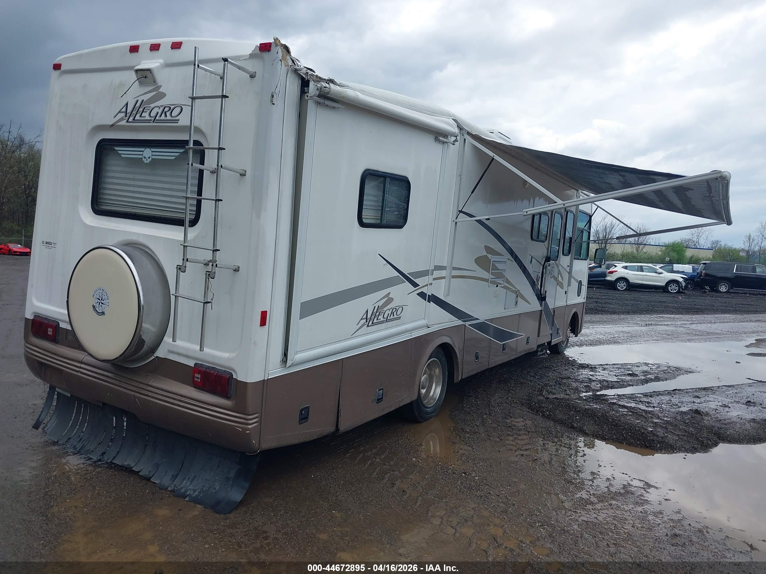 FORD F550 image 4