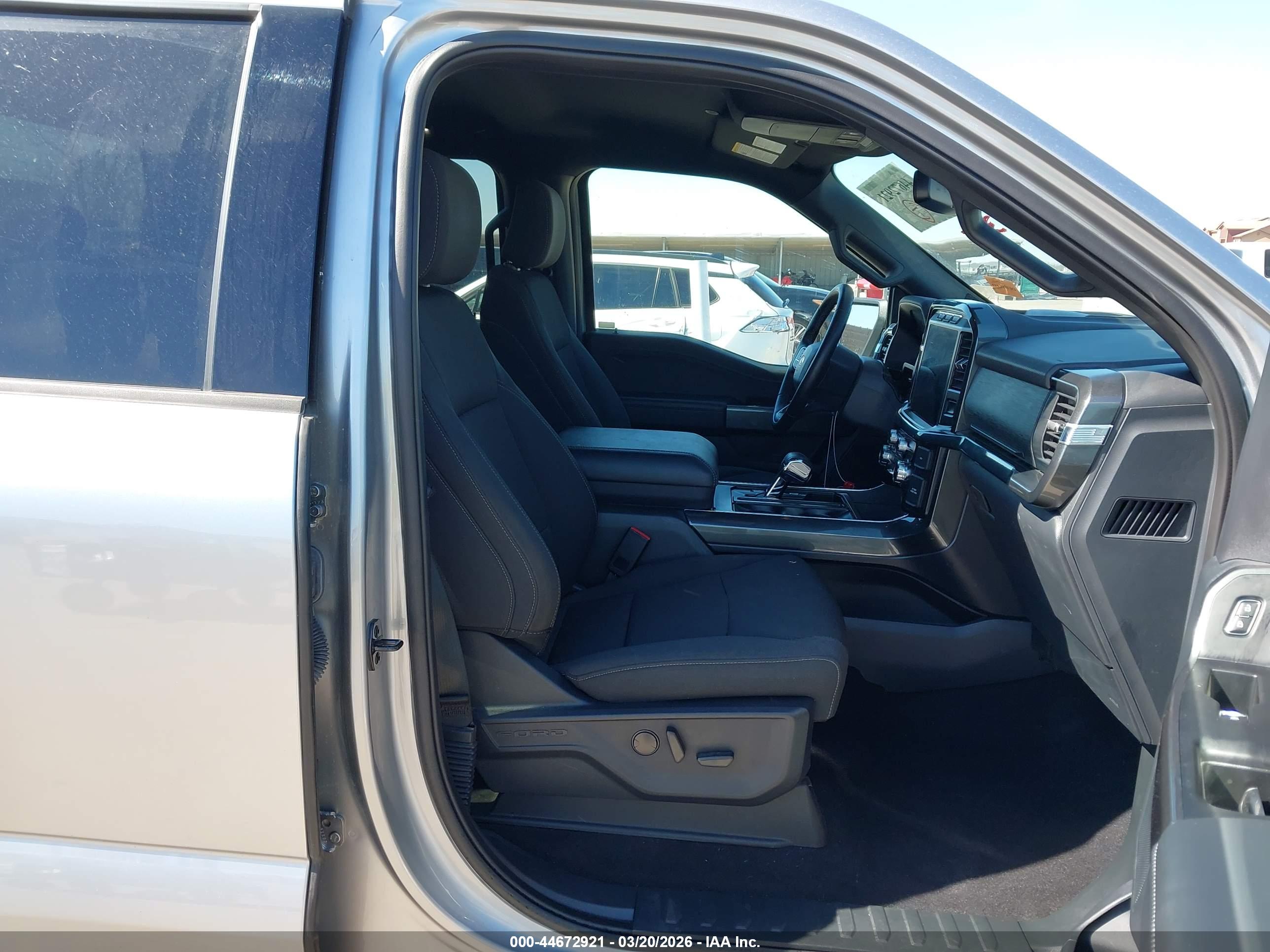 FORD F-150 image 5