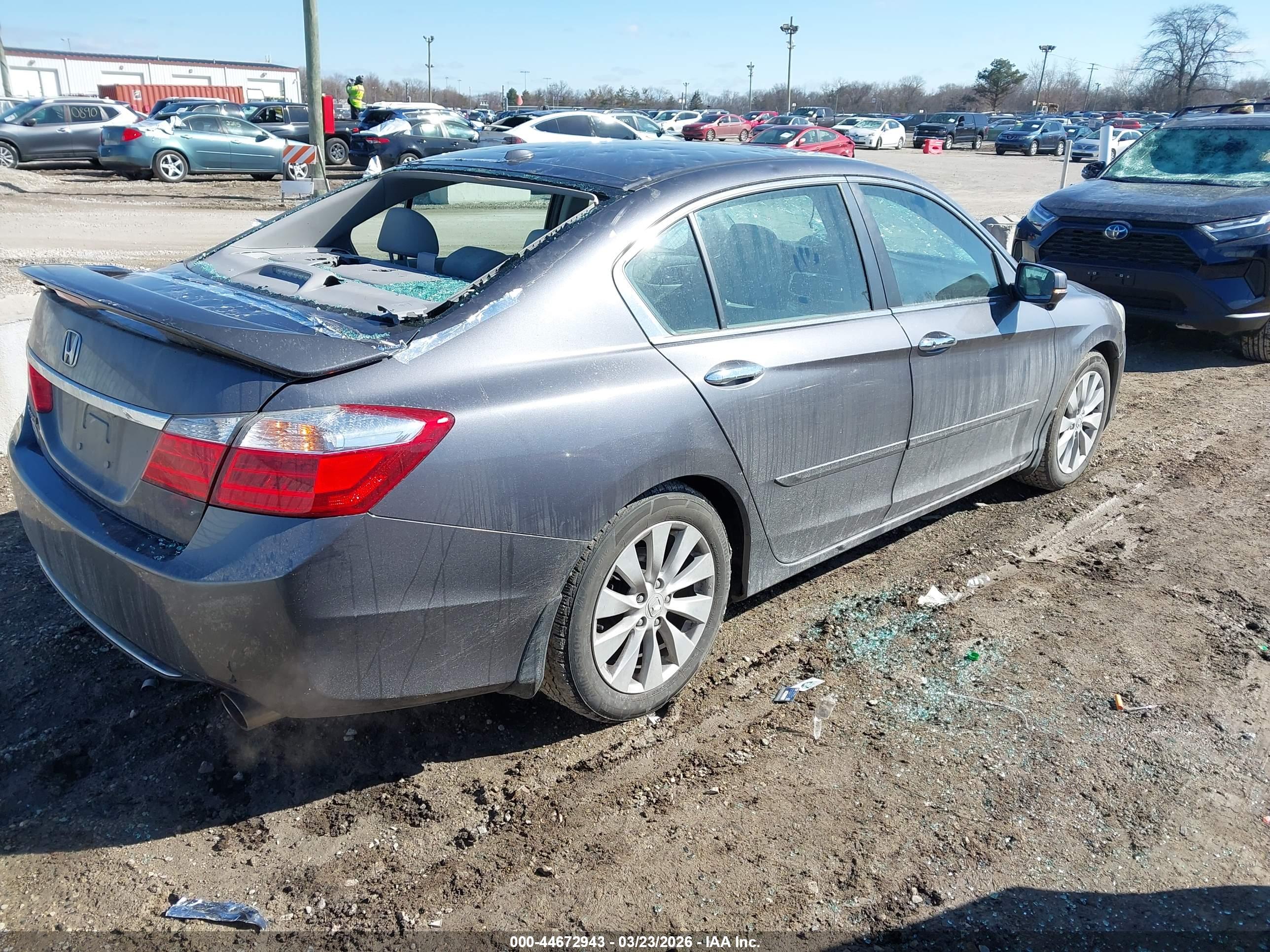 HONDA ACCORD image 4