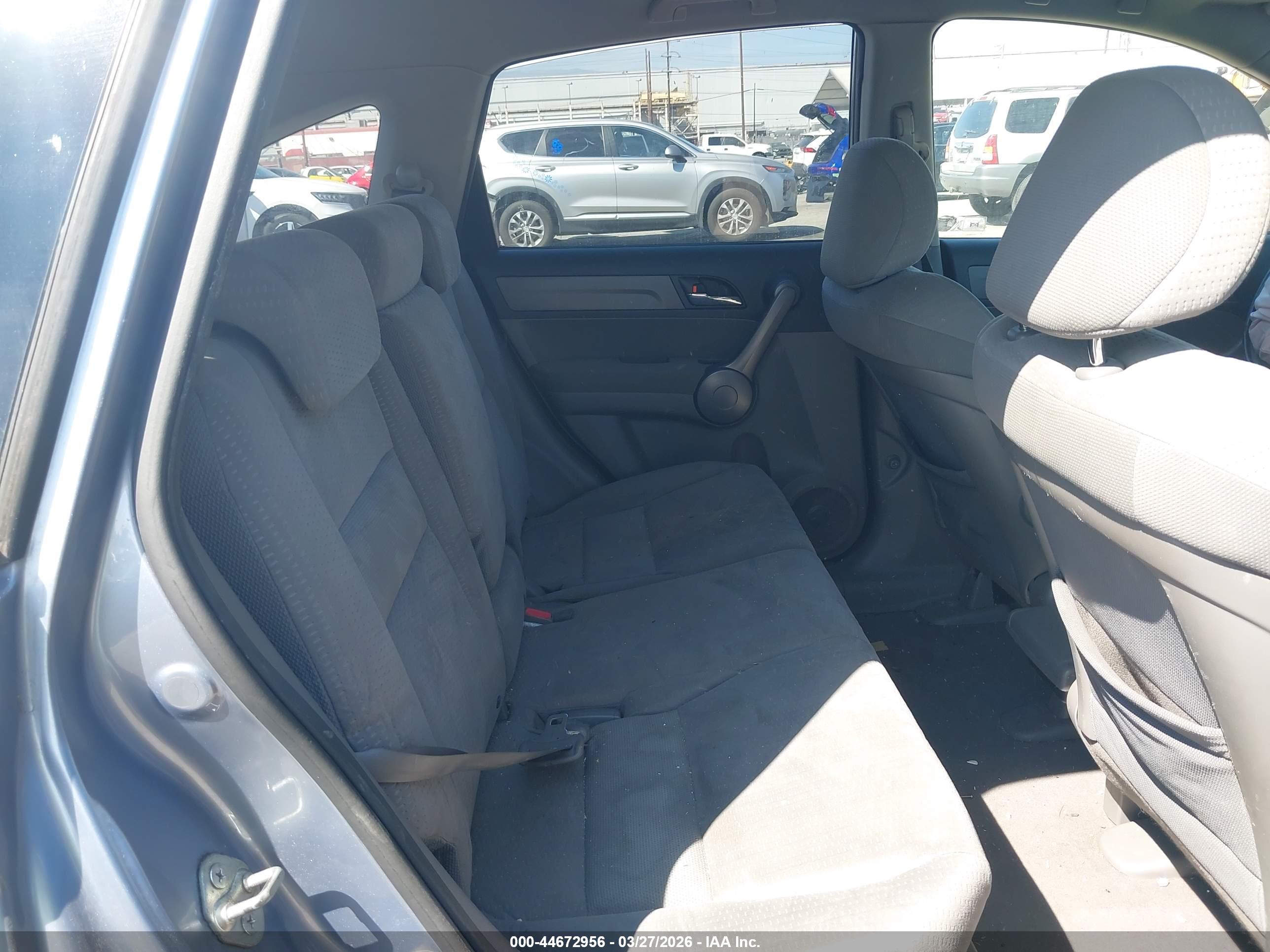 HONDA CR-V image 8