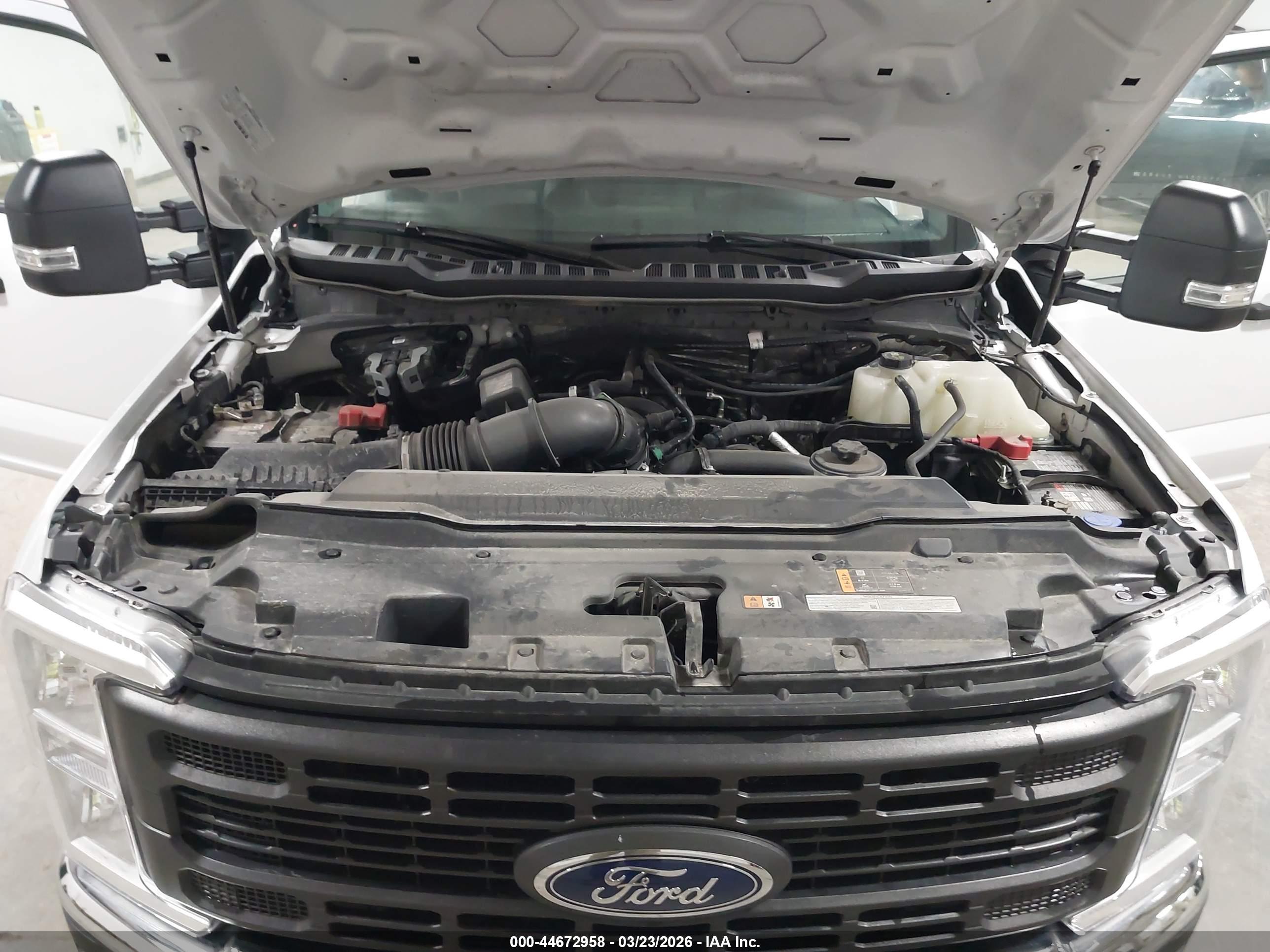 FORD F-250 image 10