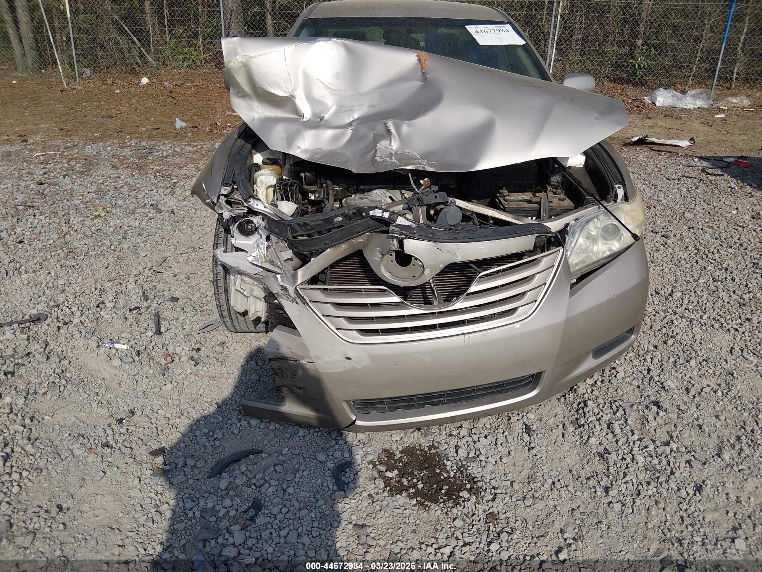 TOYOTA CAMRY image 6